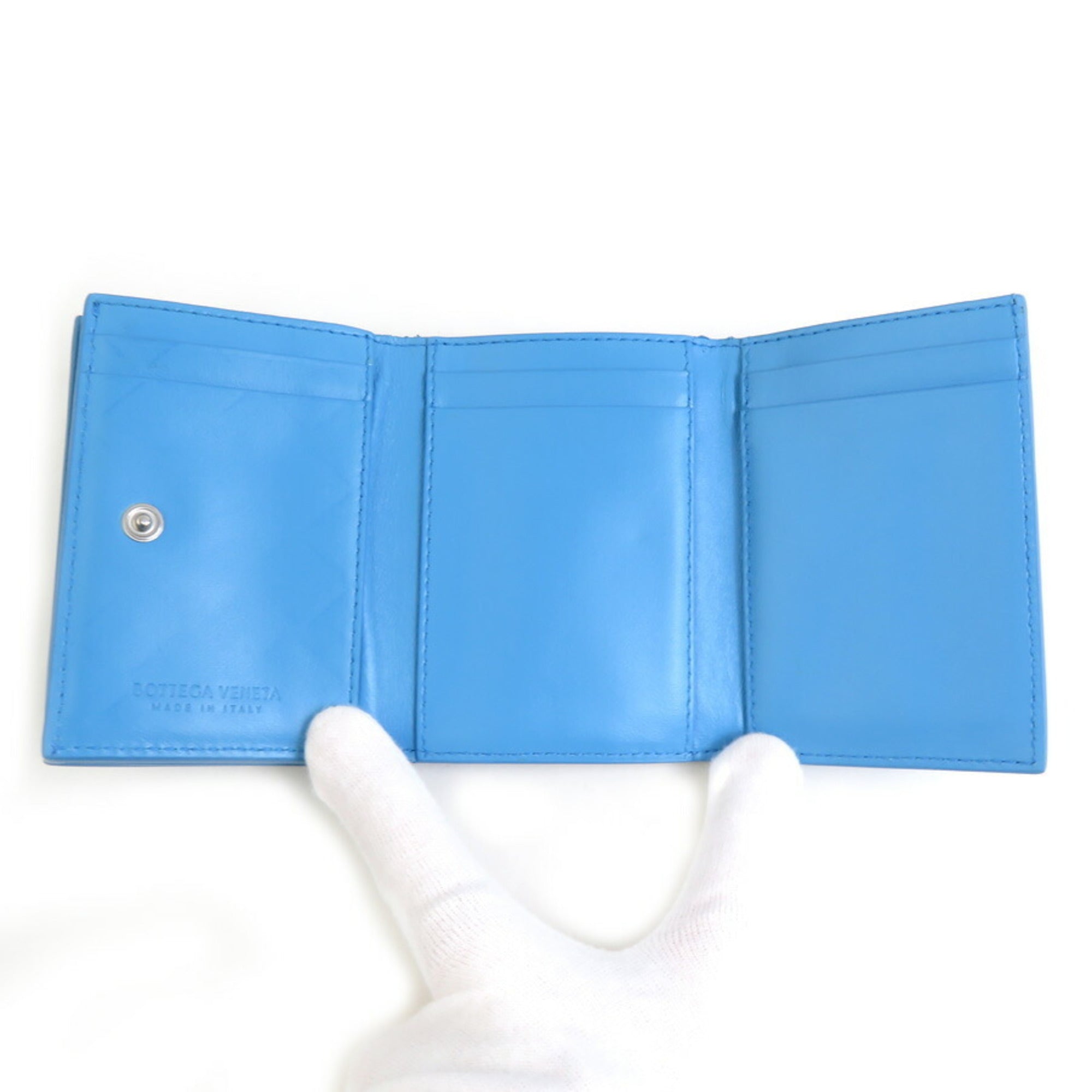 Bottega Veneta Blue Leather Wallet (Tri-Fold)