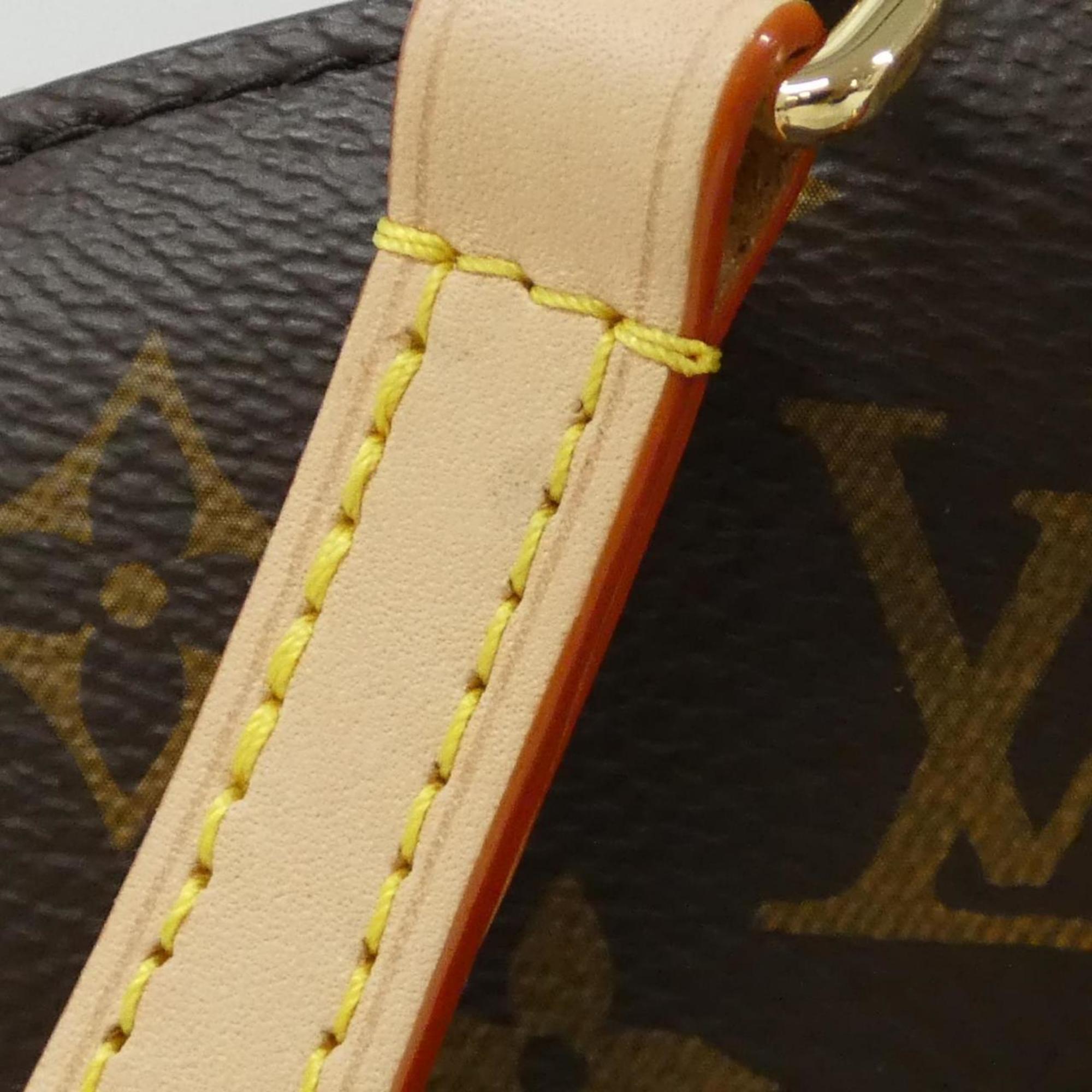 Louis Vuitton Marron Coated Canvas Handbag