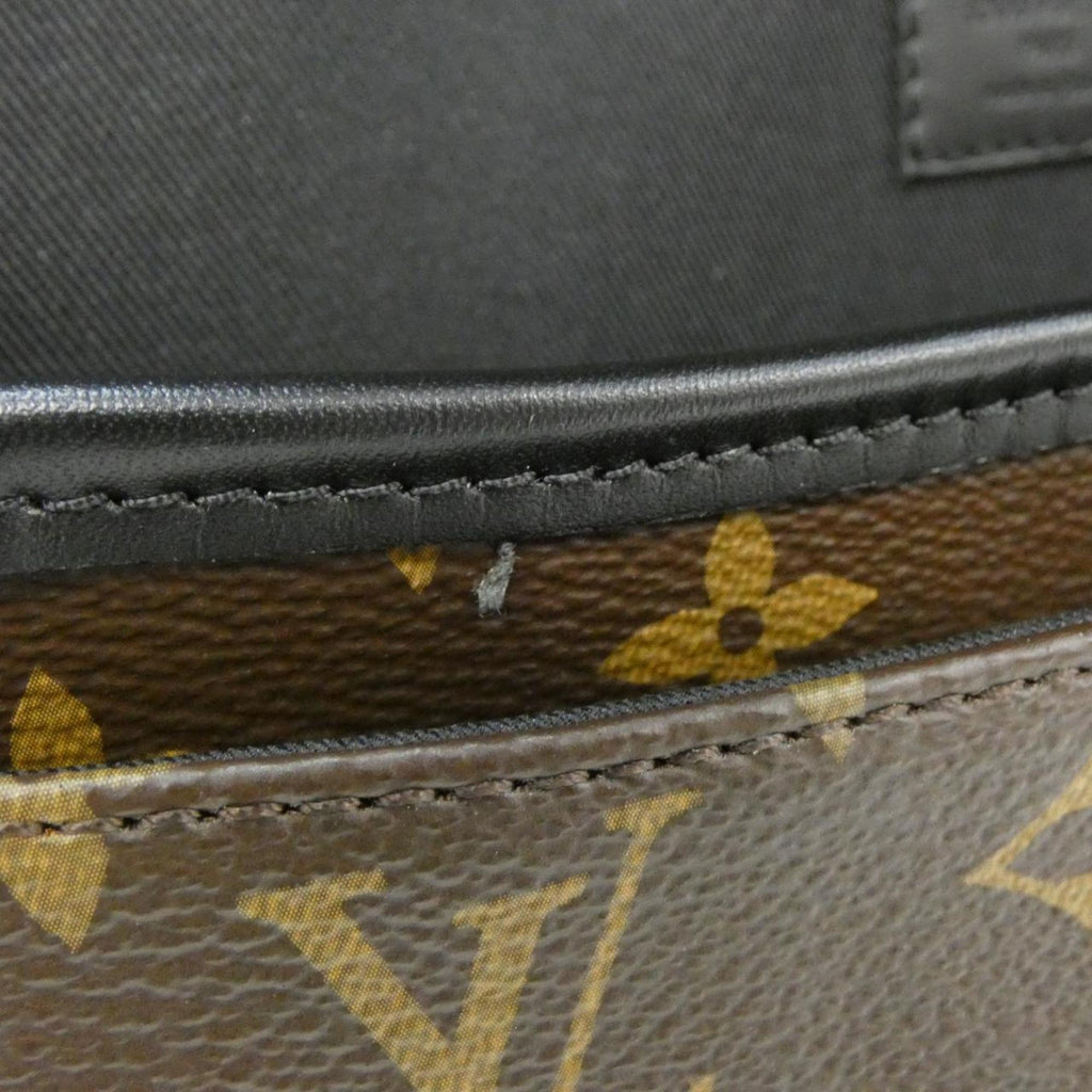 Louis Vuitton Marron Coated Canvas Shoulder Bag