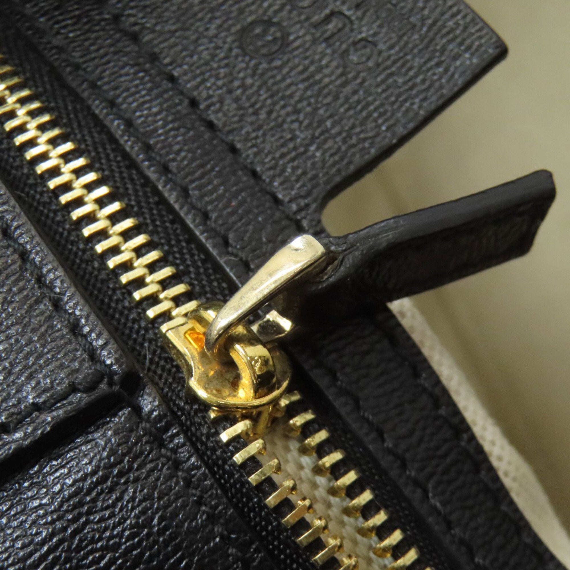 Gucci Black Leather Tote Bag (Pre-Owned)