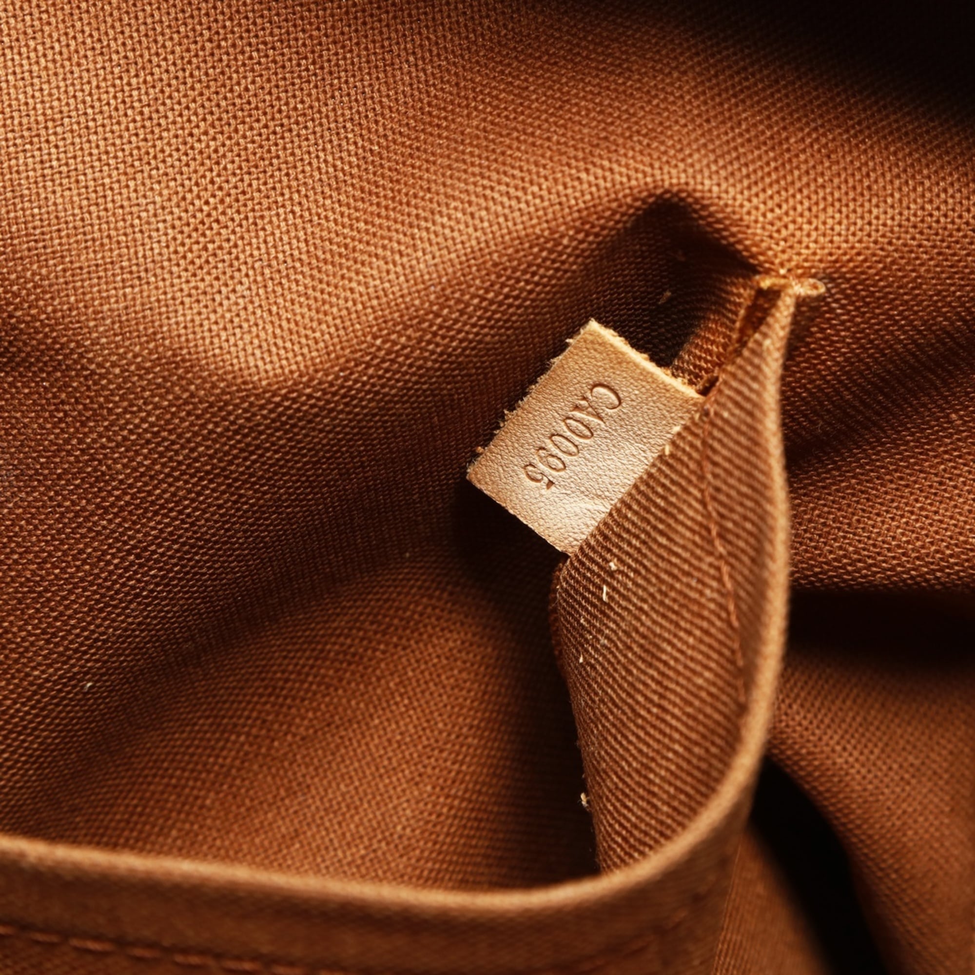Louis Vuitton Brown Monogram Monogram Shoulder Bag