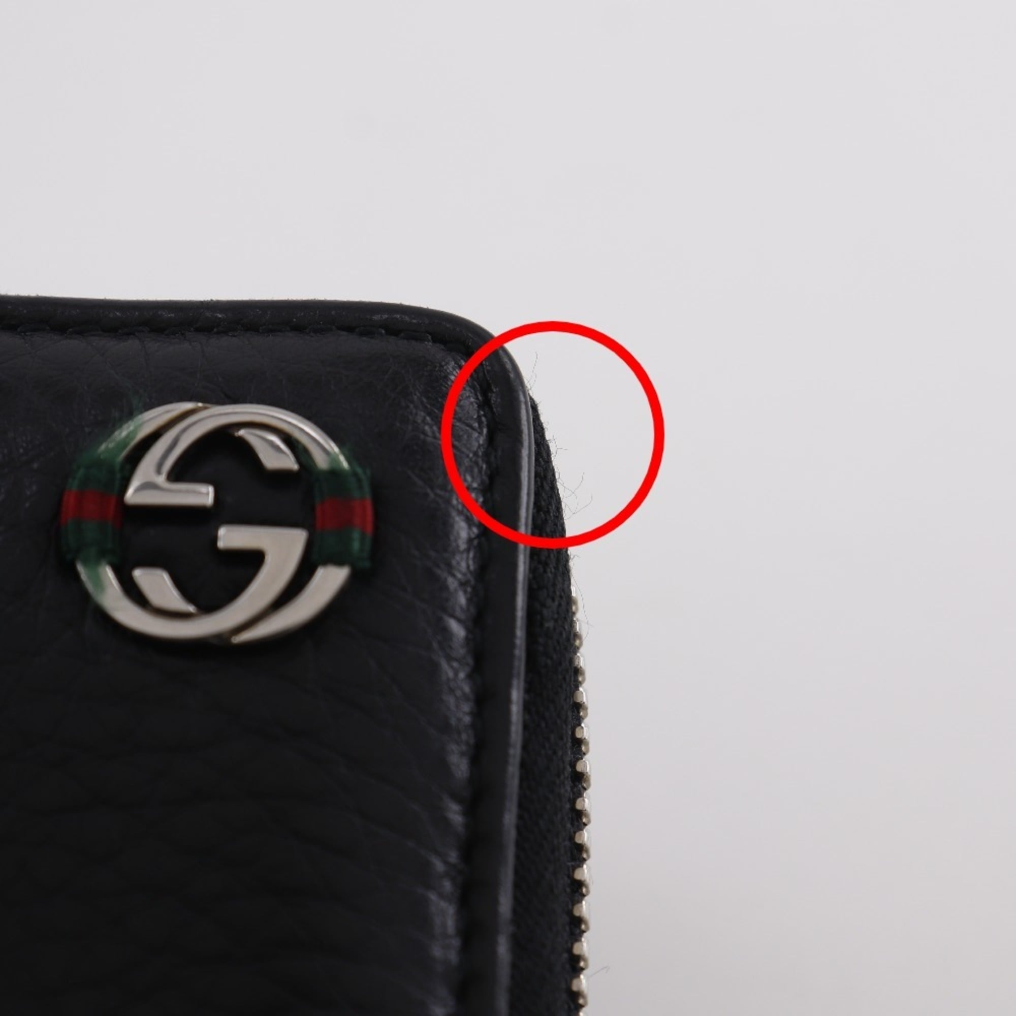 Gucci Black Leather Long Wallet (Bi-Fold) (Pre-Owned)