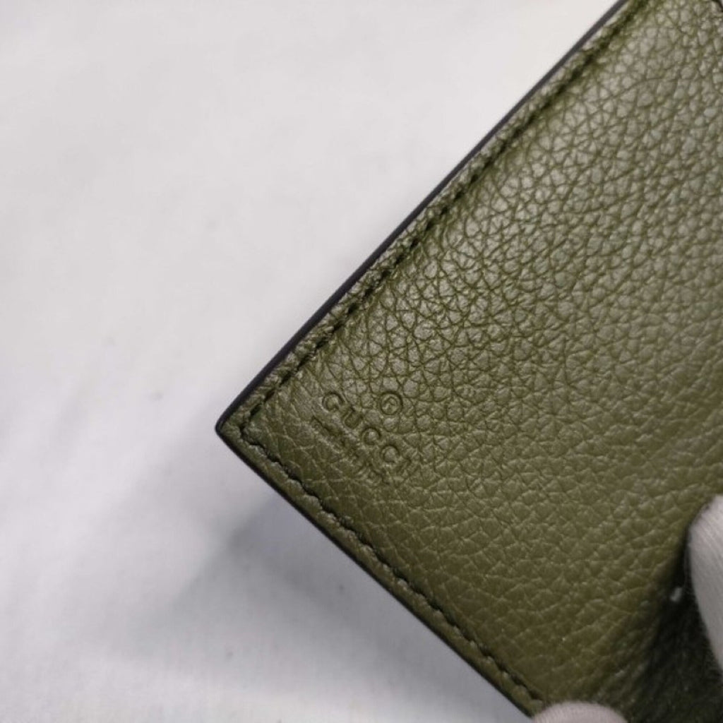 Gucci Green Leather Wallet (Tri-Fold) (Pre-Owned)