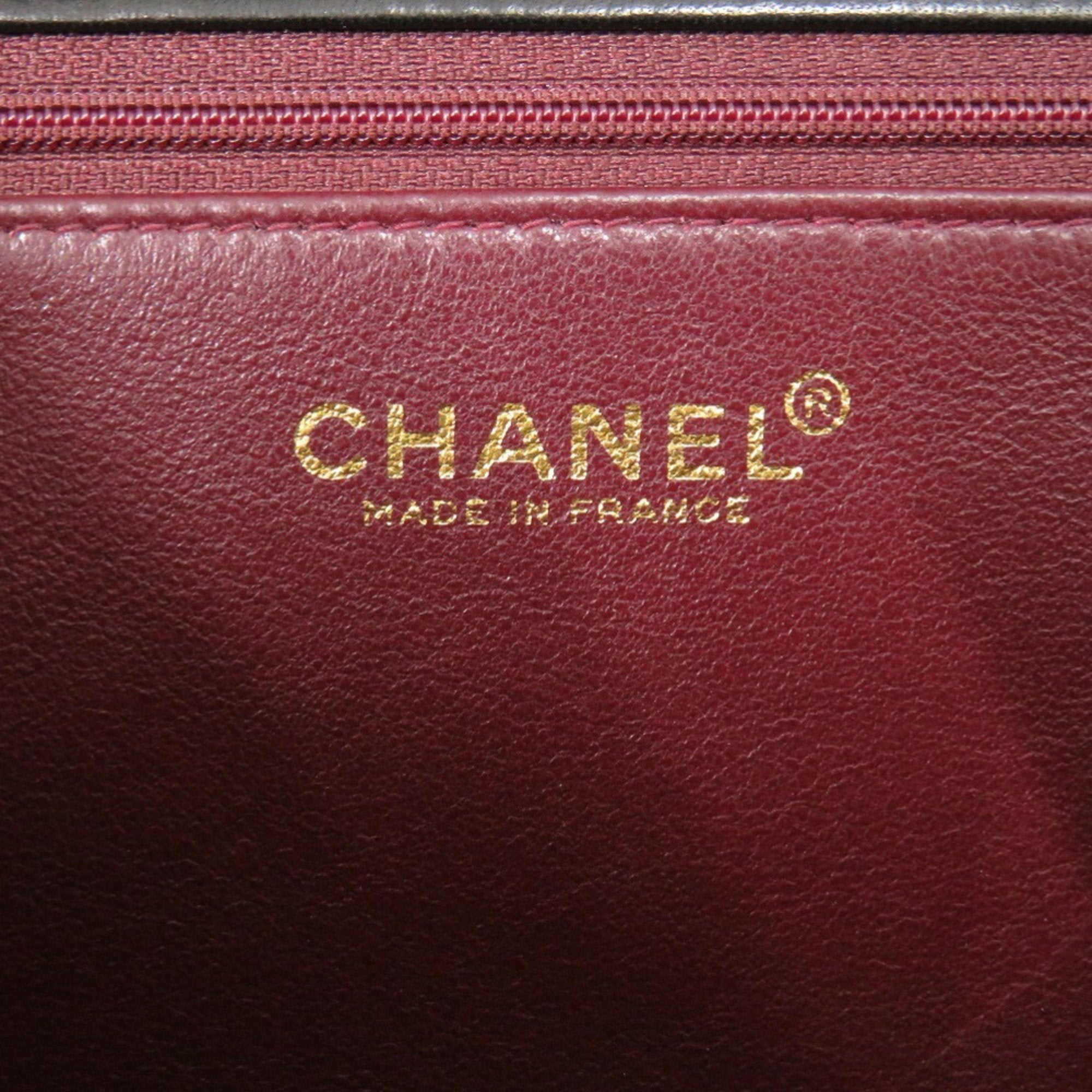 Chanel Matelasse Black Leather Shoulder Bag
