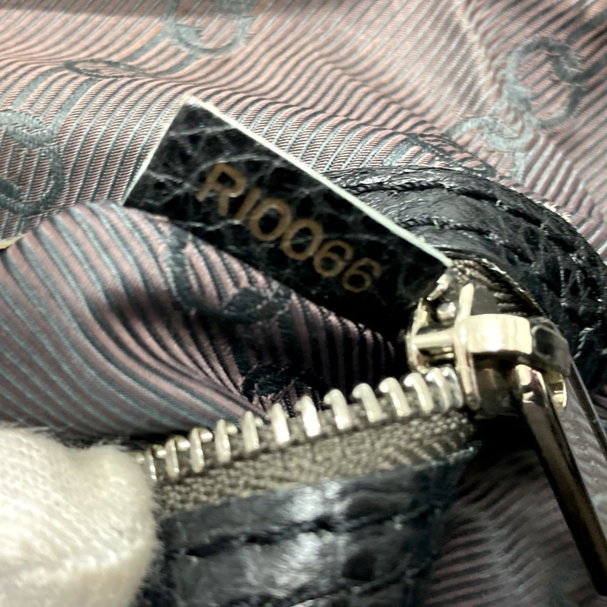 Louis Vuitton Black Noir Leather Tote Bag