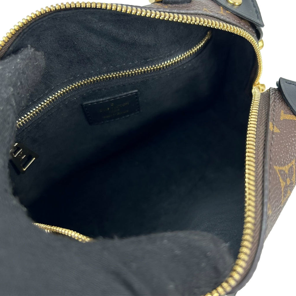 Louis Vuitton Monogram Monogram Leather Handbag Shoulder Bag