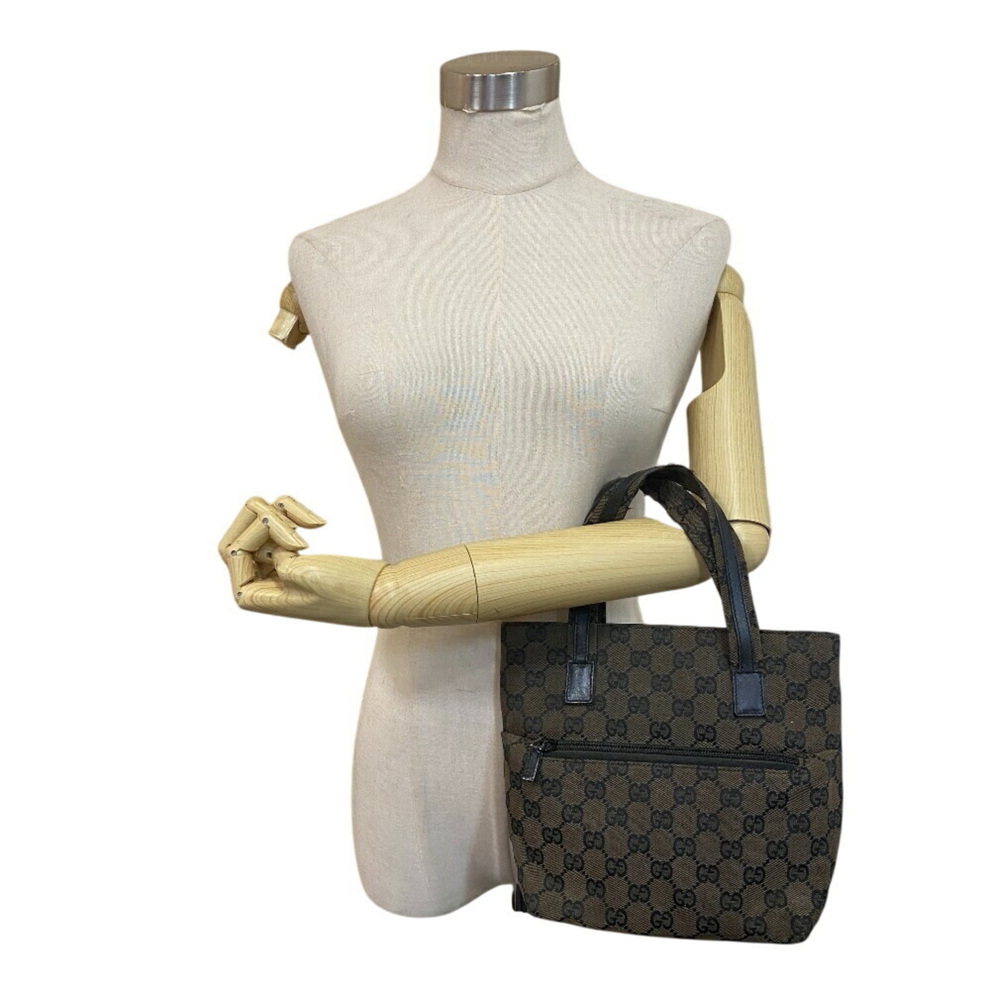 Gucci Beige Black Canvas Leather Handbag (Pre-Owned)