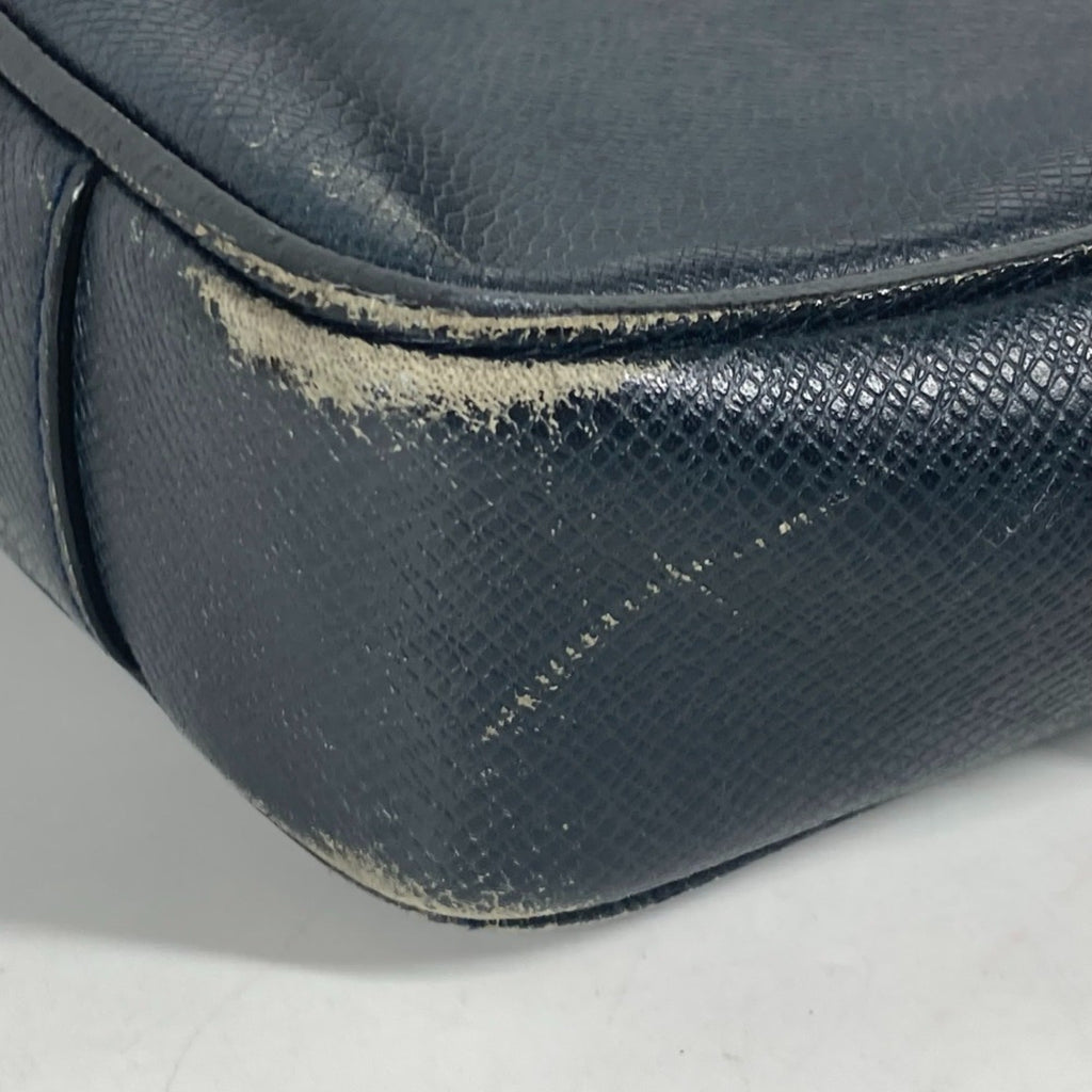 Louis Vuitton Boreal Dark Navy Taiga Leather Leather Briefcase