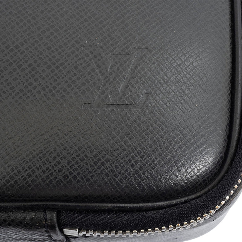 Louis Vuitton Ardoise Taiga Leather Shoulder Bag