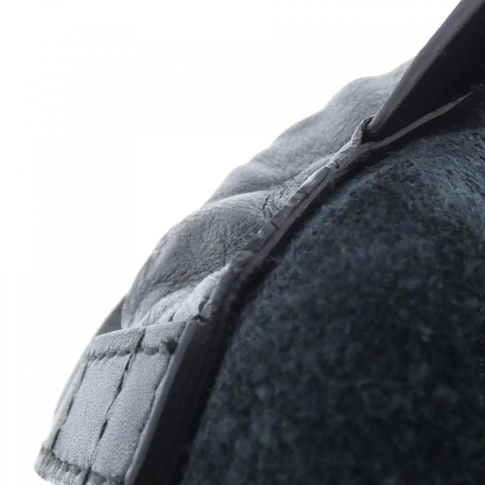 Gucci Black Leather Backpack (Pre-Owned)