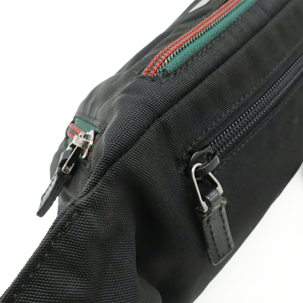 Gucci Black Nylon Canvas Leather Pouch Sling Bag (Pre-Owned)