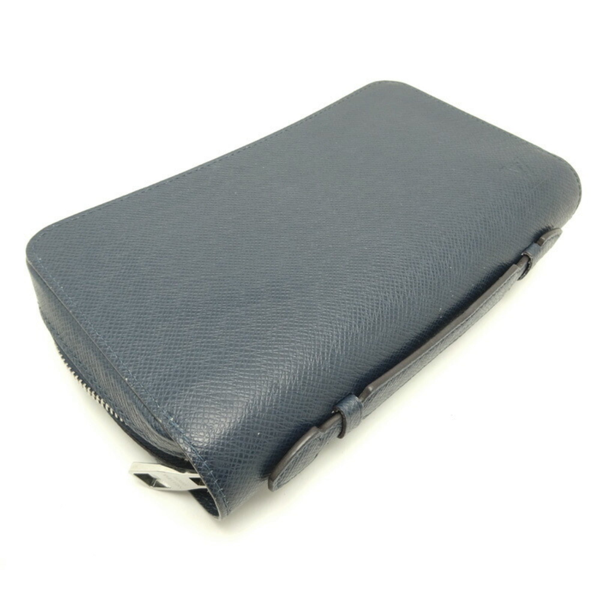 Louis Vuitton Taiga Blue Ocean Taiga Leather Pochette