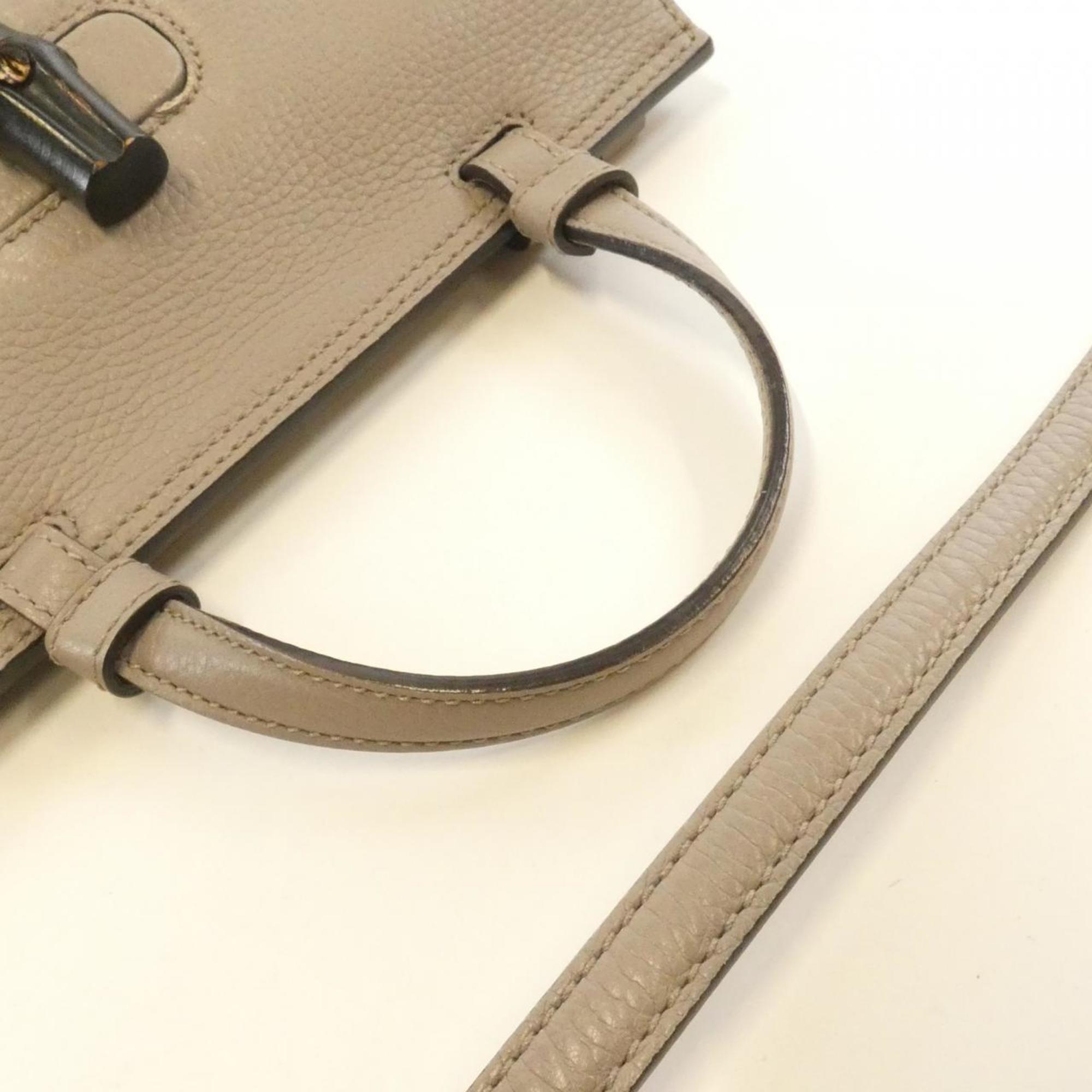 Gucci Light Gray Leather Handbag (Pre-Owned)