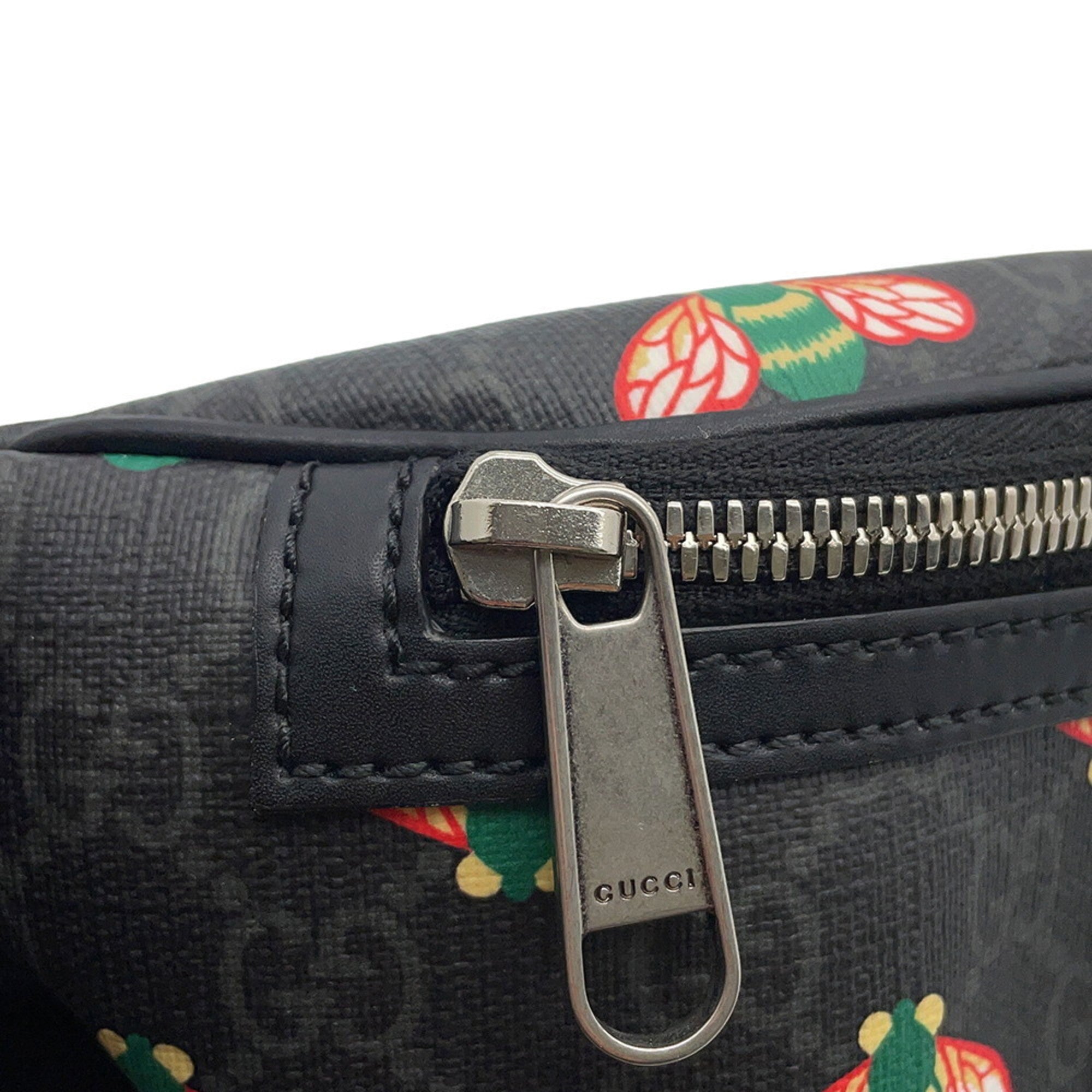 Gucci Black Gg Supreme Sling Bag (Pre-Owned)