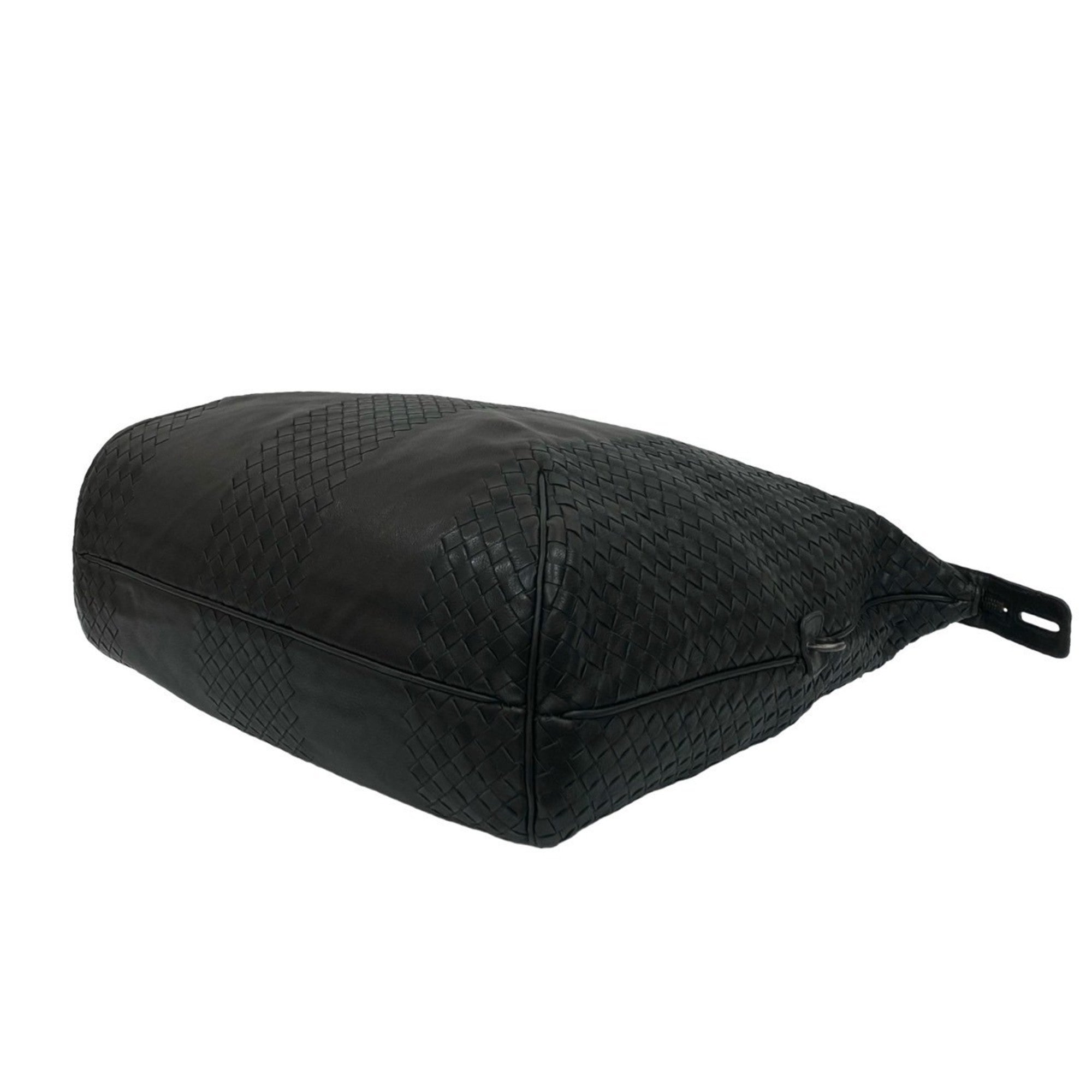Bottega Veneta Black Leather Boston Bag Handbag