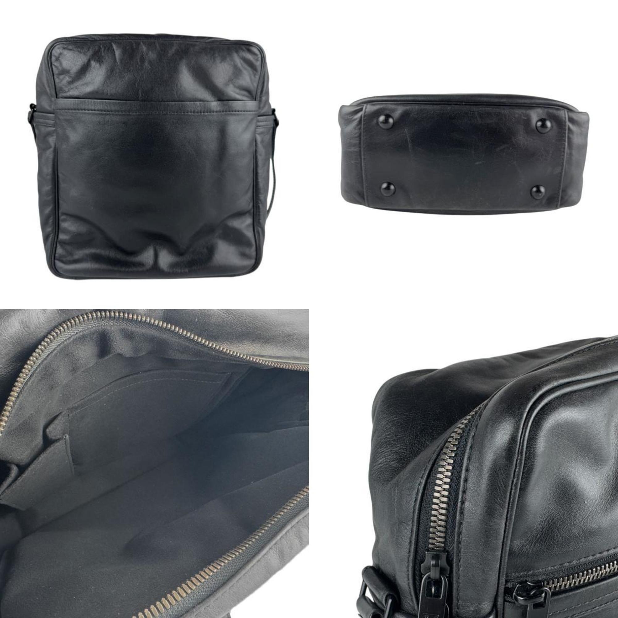 Louis Vuitton Noir Shoulder Bag