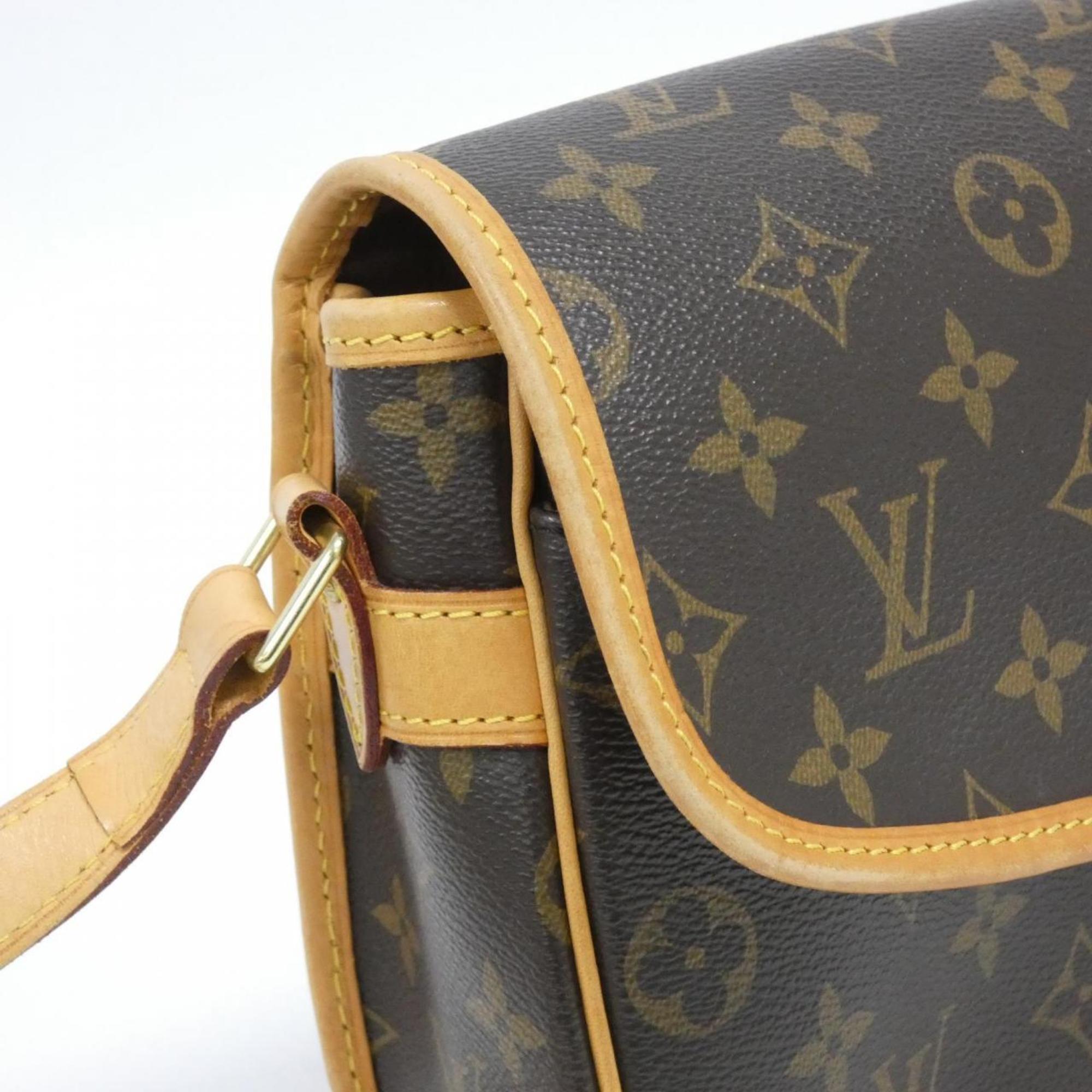 Louis Vuitton Marron Coated Canvas Shoulder Bag