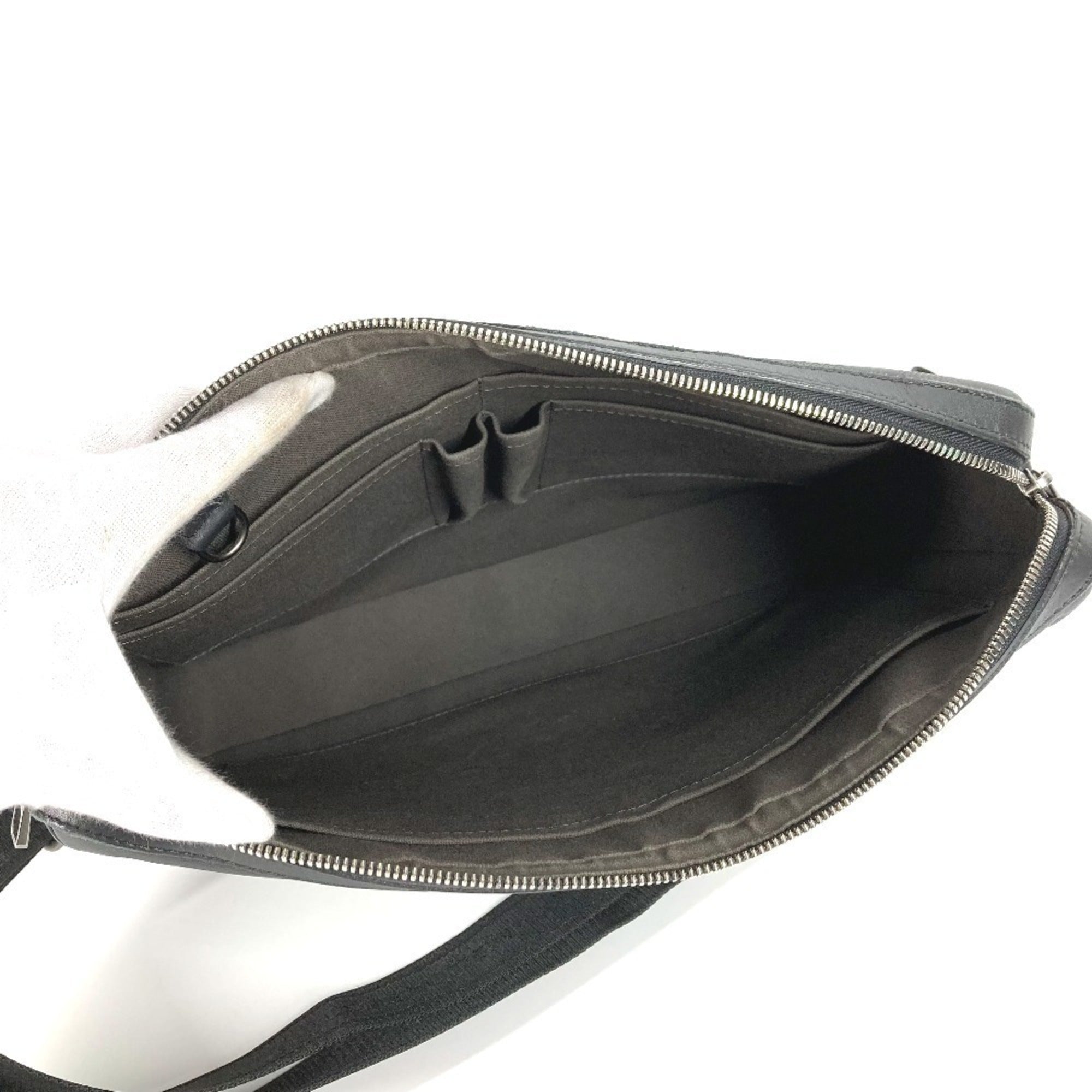 Louis Vuitton Black Galle Onyx Damier Infini Messenger Bag Shoulder Bag