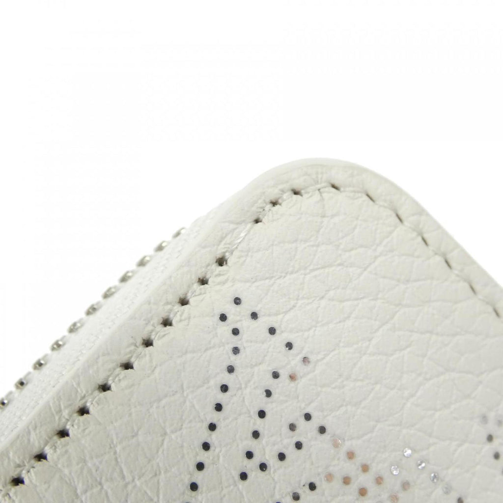Louis Vuitton Mahina White Leather Long Wallet
