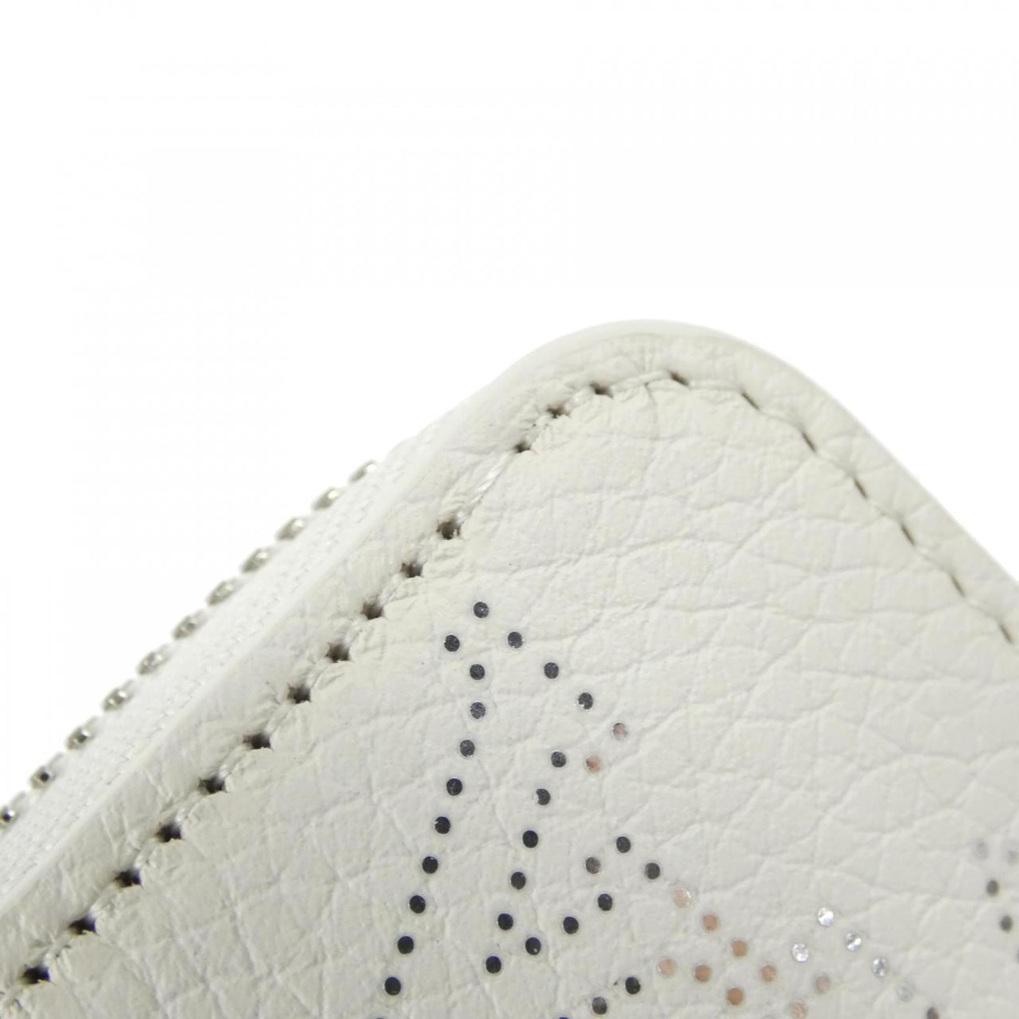 Louis Vuitton Mahina White Leather Long Wallet