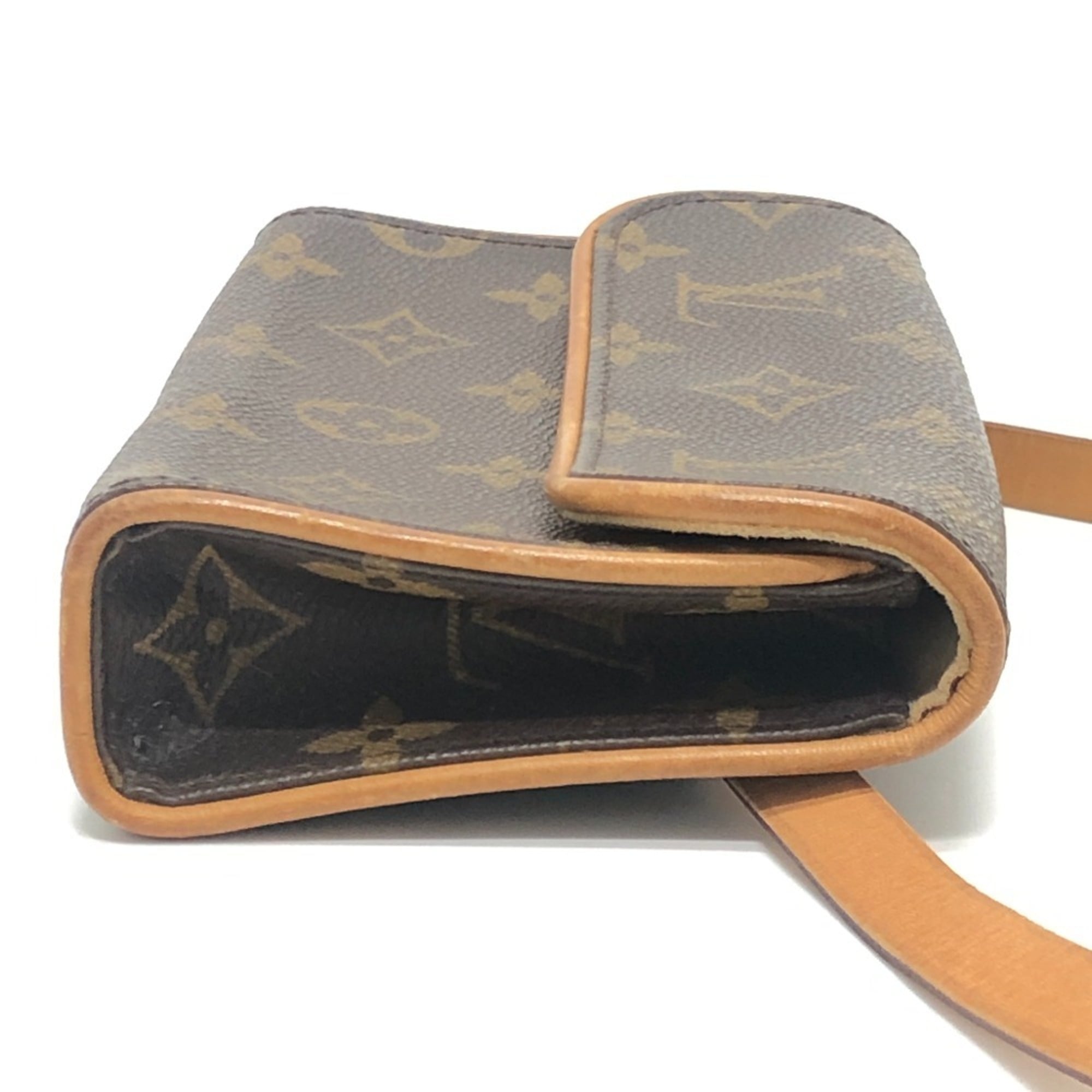 Louis Vuitton Monogram Brown Monogram Fanny Pack Pochette