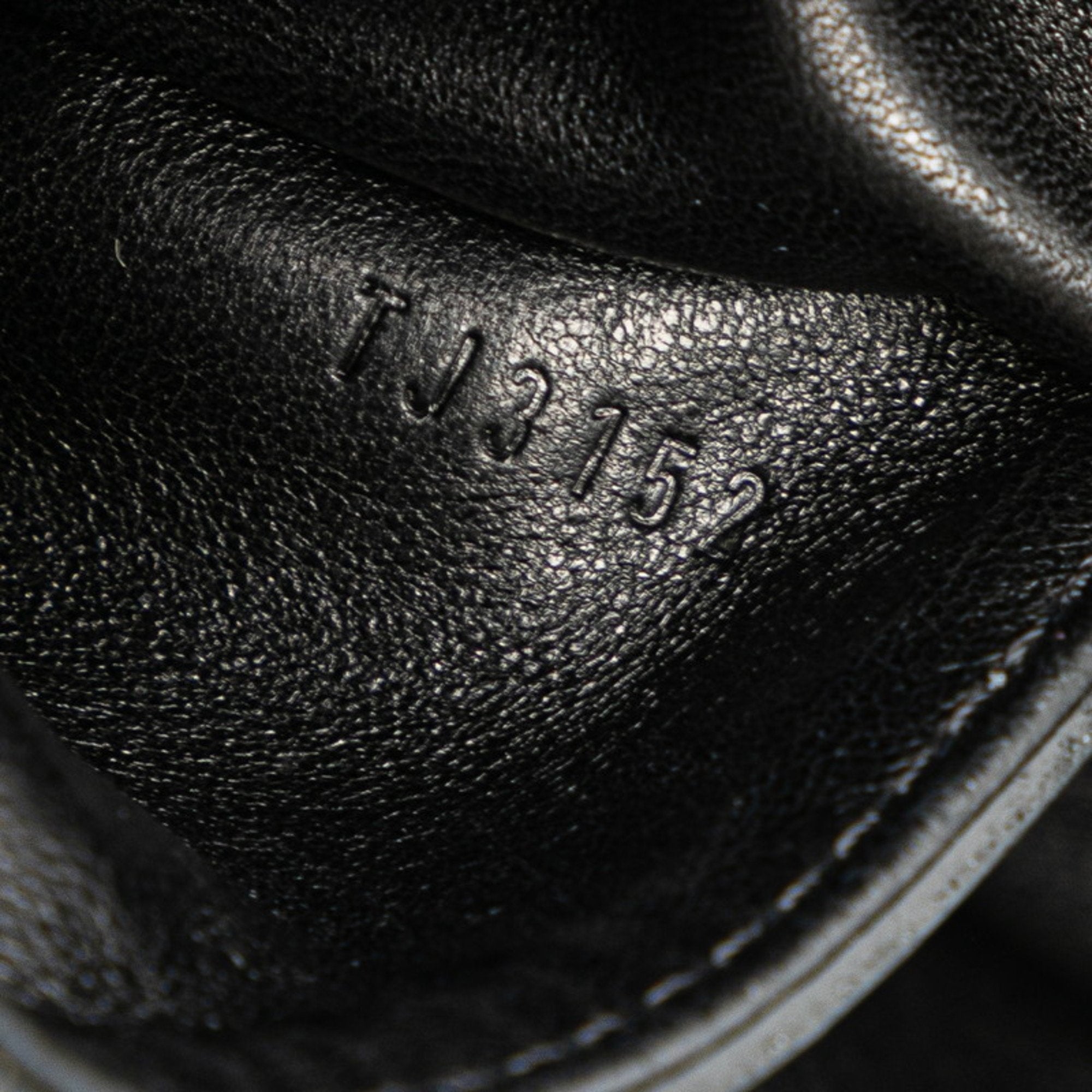 Louis Vuitton Black Noir Patent Leather Handbag
