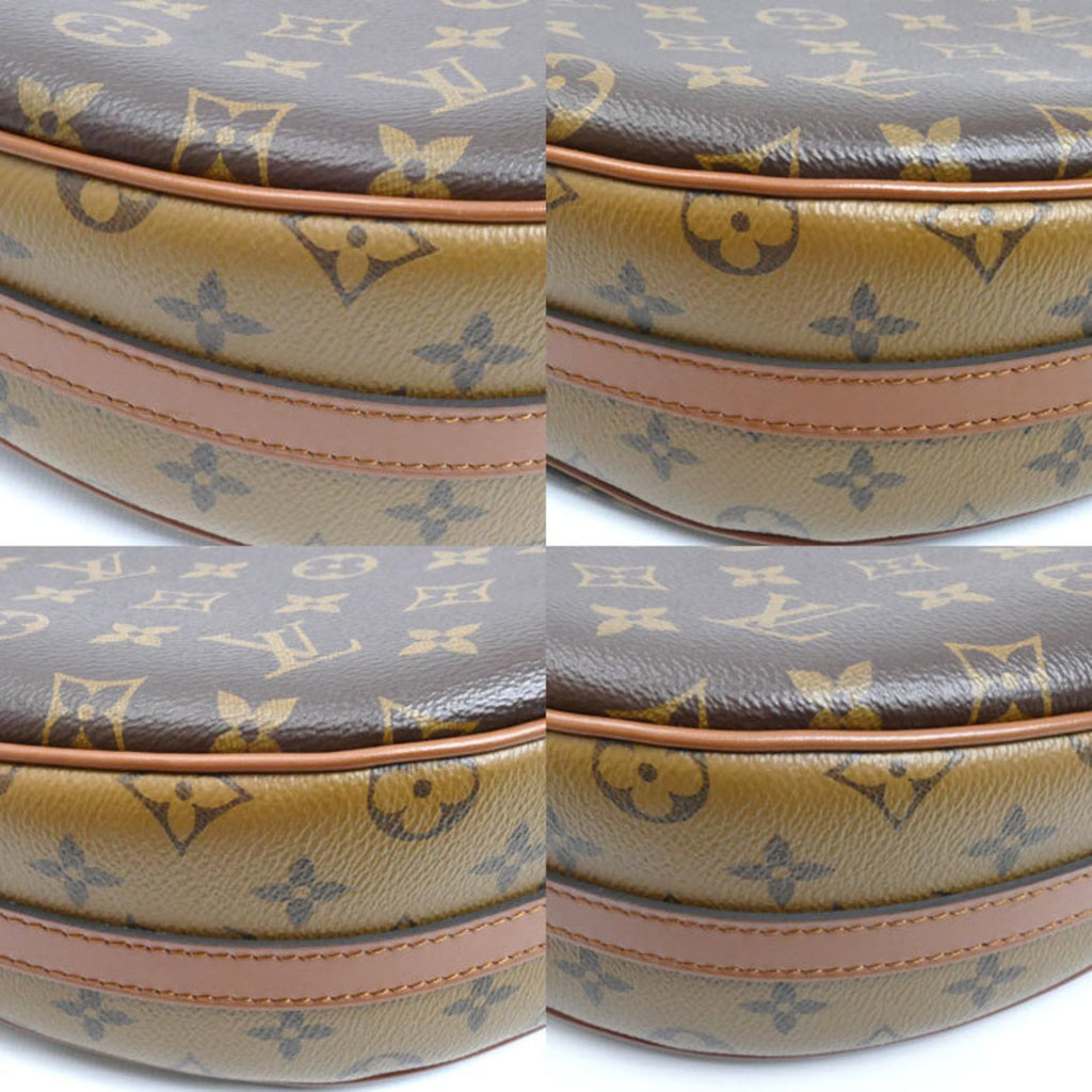 Louis Vuitton Monogram Monogram Canvas Pouch Shoulder Bag