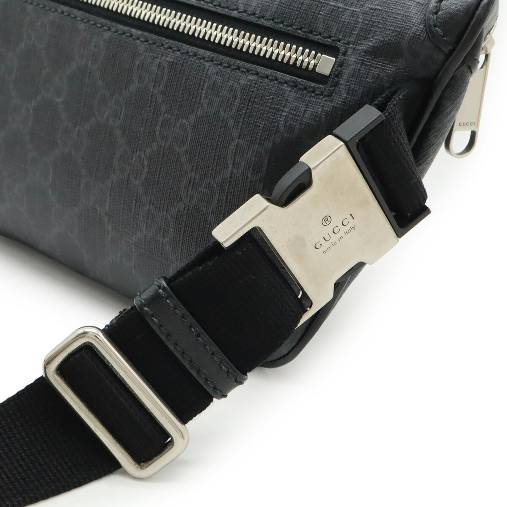 Gucci Black Dark Gray Gg Supreme Leather Fanny Pack (Pre-Owned)