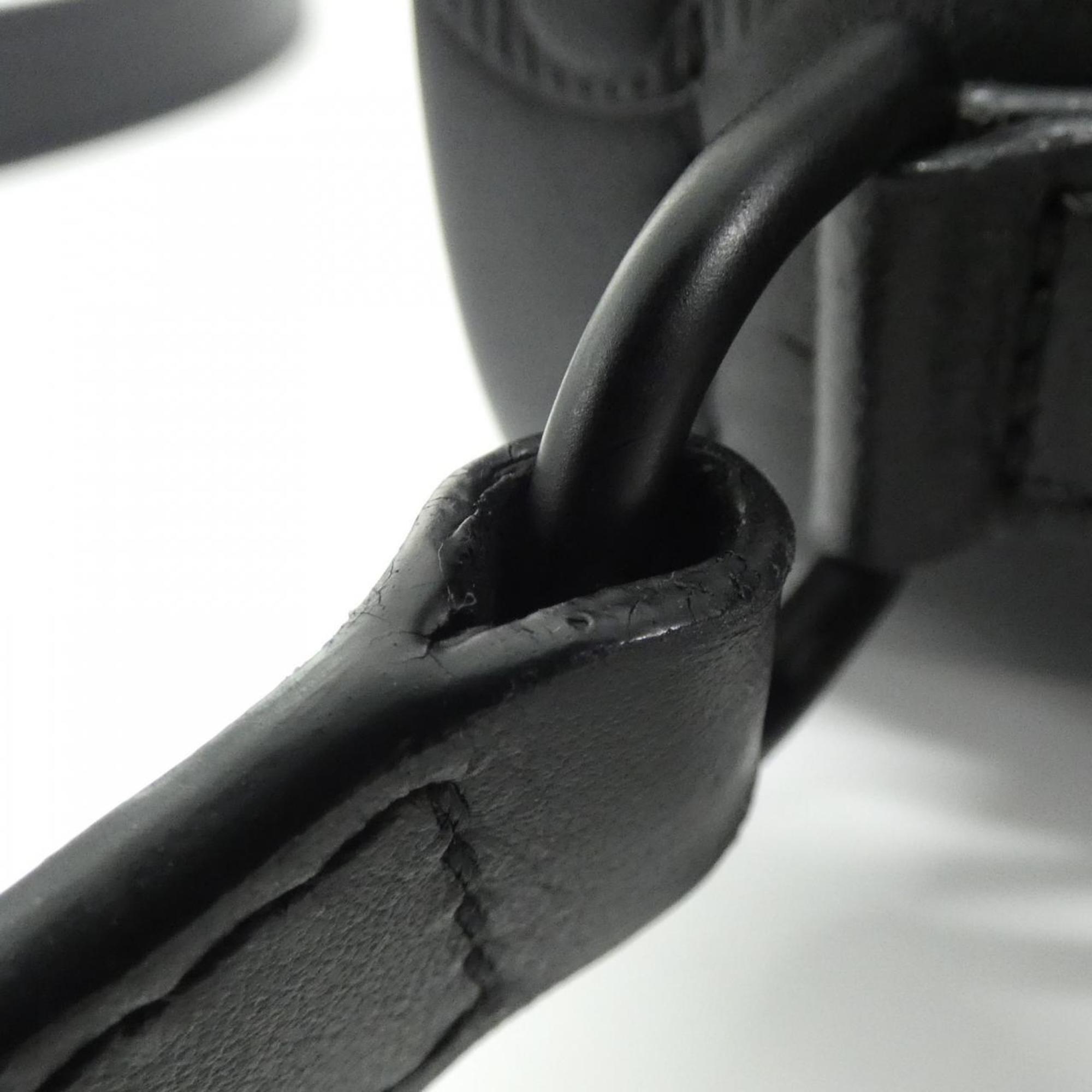 Louis Vuitton Black Leather Shoulder Bag