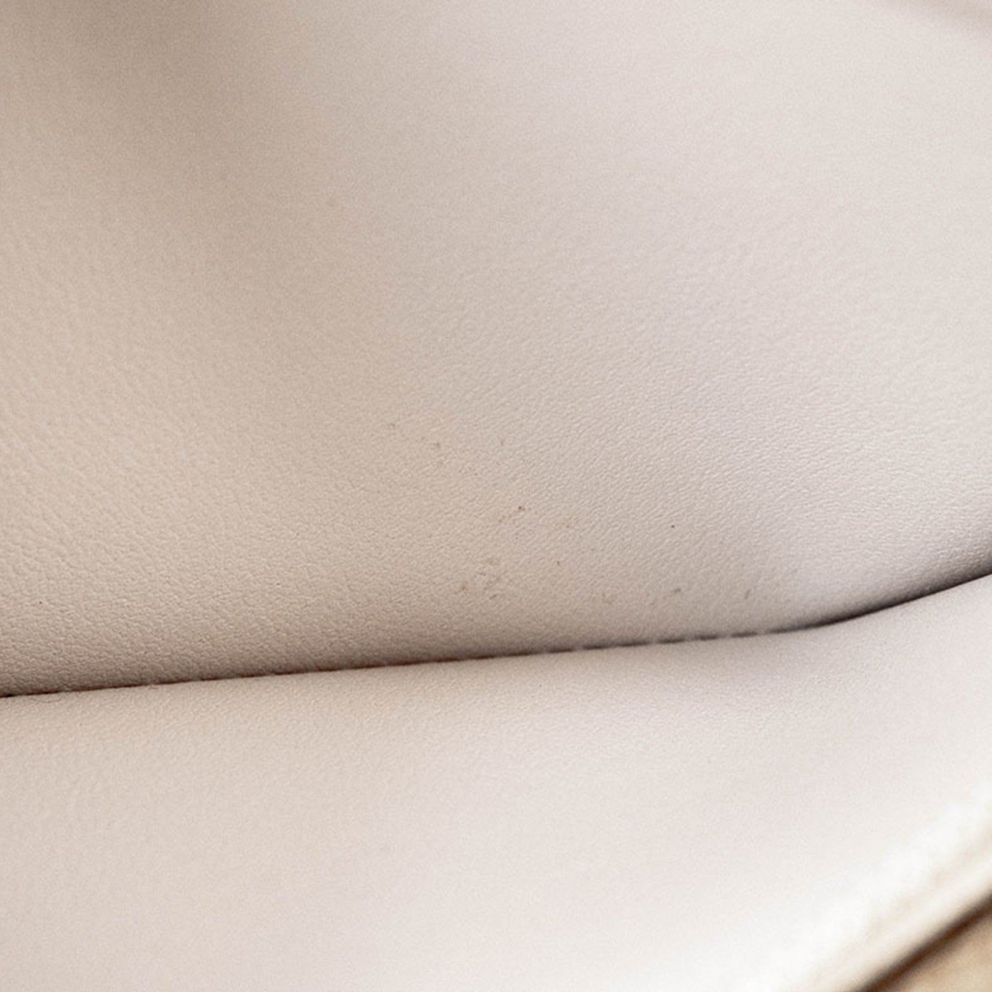 Louis Vuitton Cream Lv Off White Leather Long Wallet