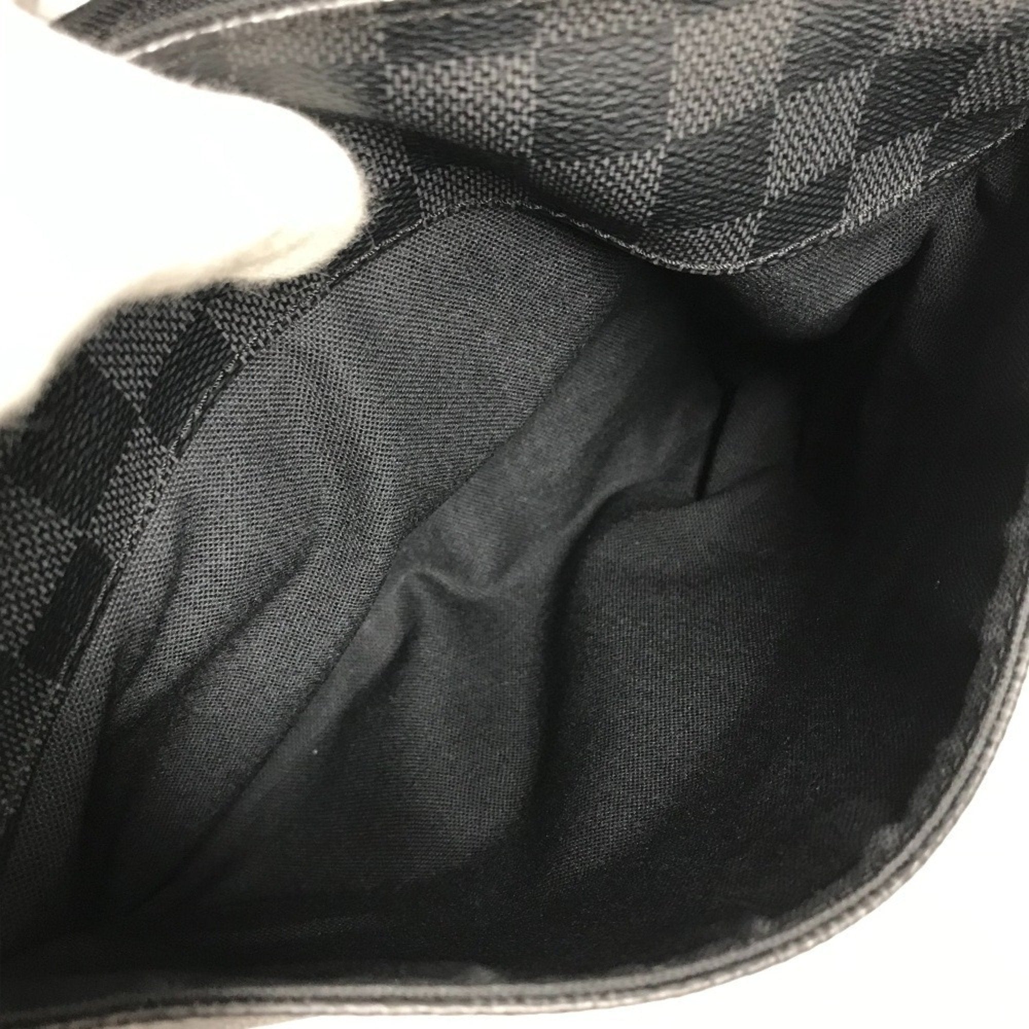 Louis Vuitton Black Blue Damier Graphite Messenger Bag Shoulder Bag