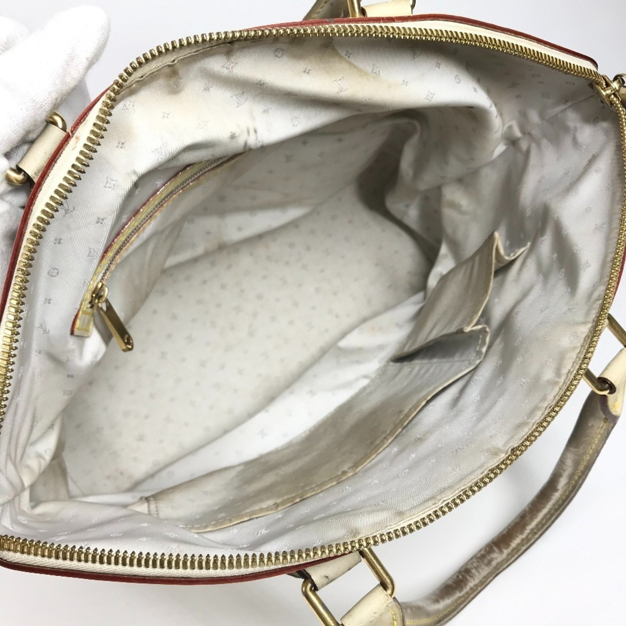 Louis Vuitton Blanc White Suhali Leather Handbag Shoulder Bag Tote Bag
