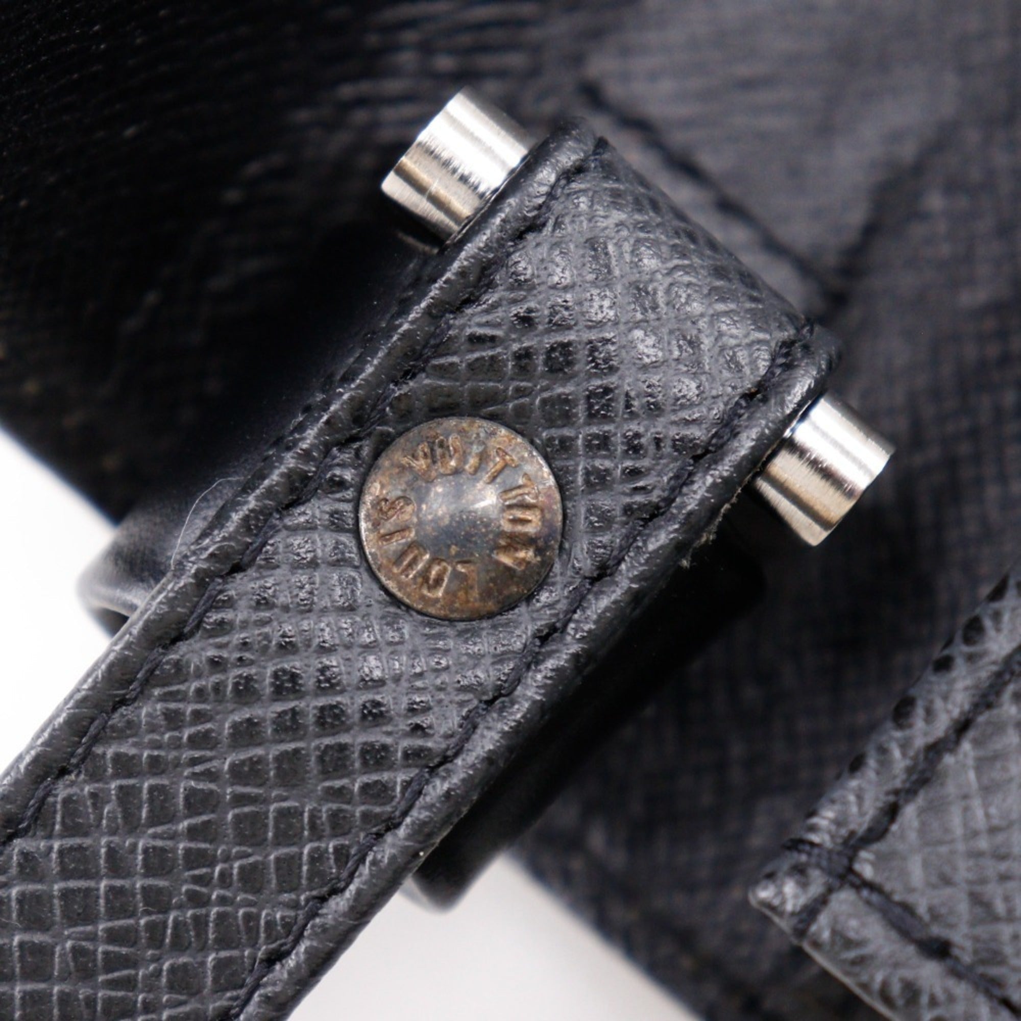 Louis Vuitton Taiga Ardoise Black Taiga Leather Pochette