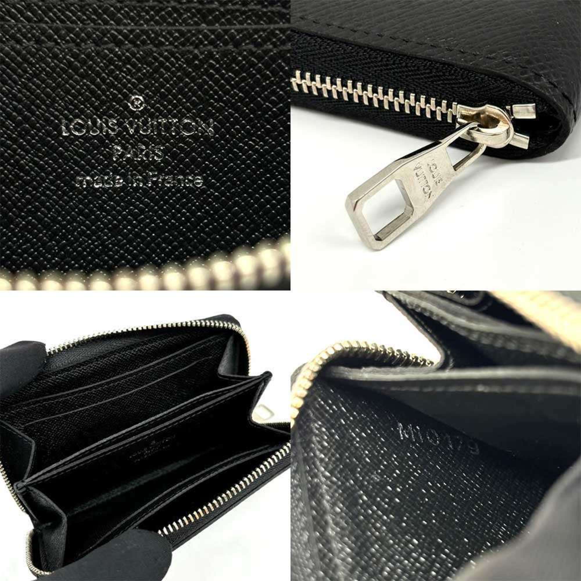 Louis Vuitton Taiga Leather Coin Purse/Coin Case