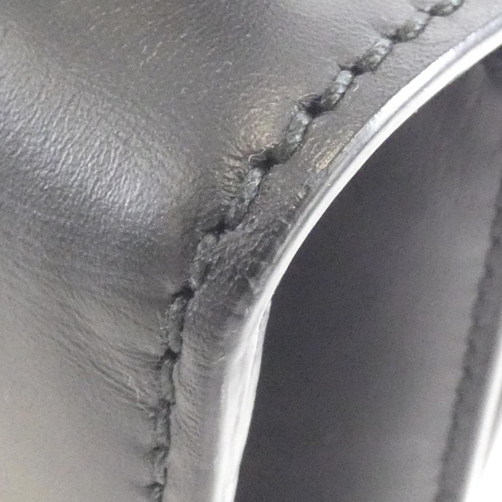 Gucci Black Leather Shoulder Bag (Pre-Owned)