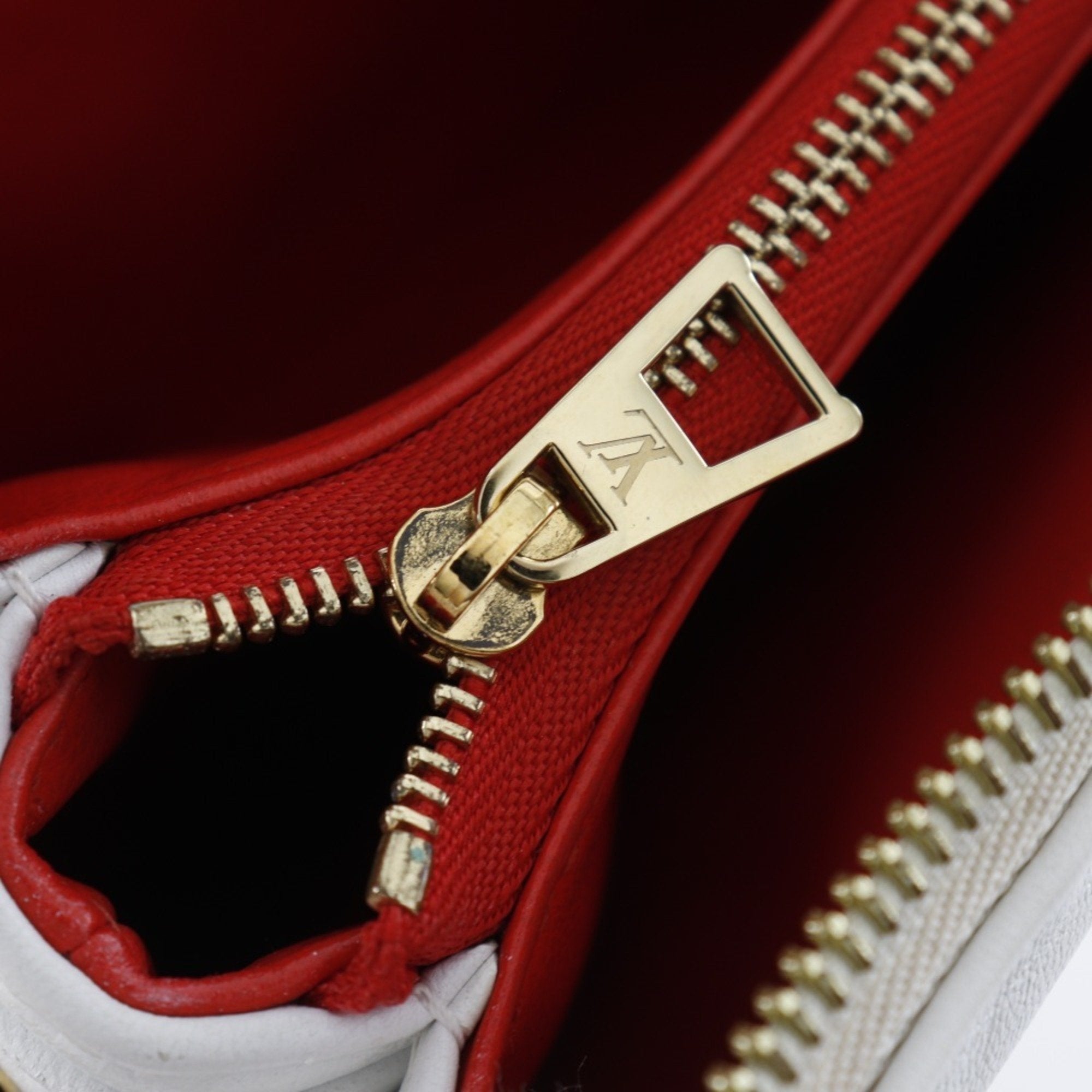 Louis Vuitton Navy Red Color White Leather Shoulder Bag