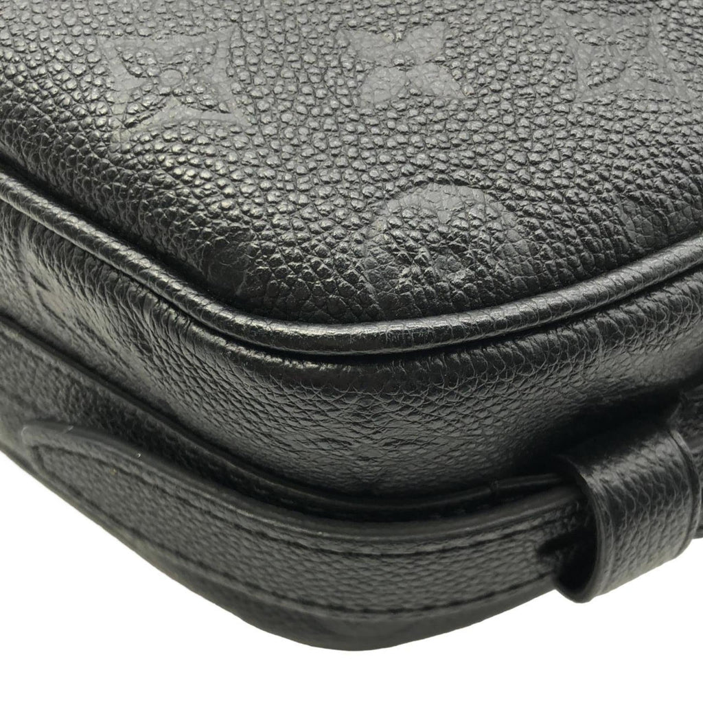 Louis Vuitton Black Leather Shoulder Bag