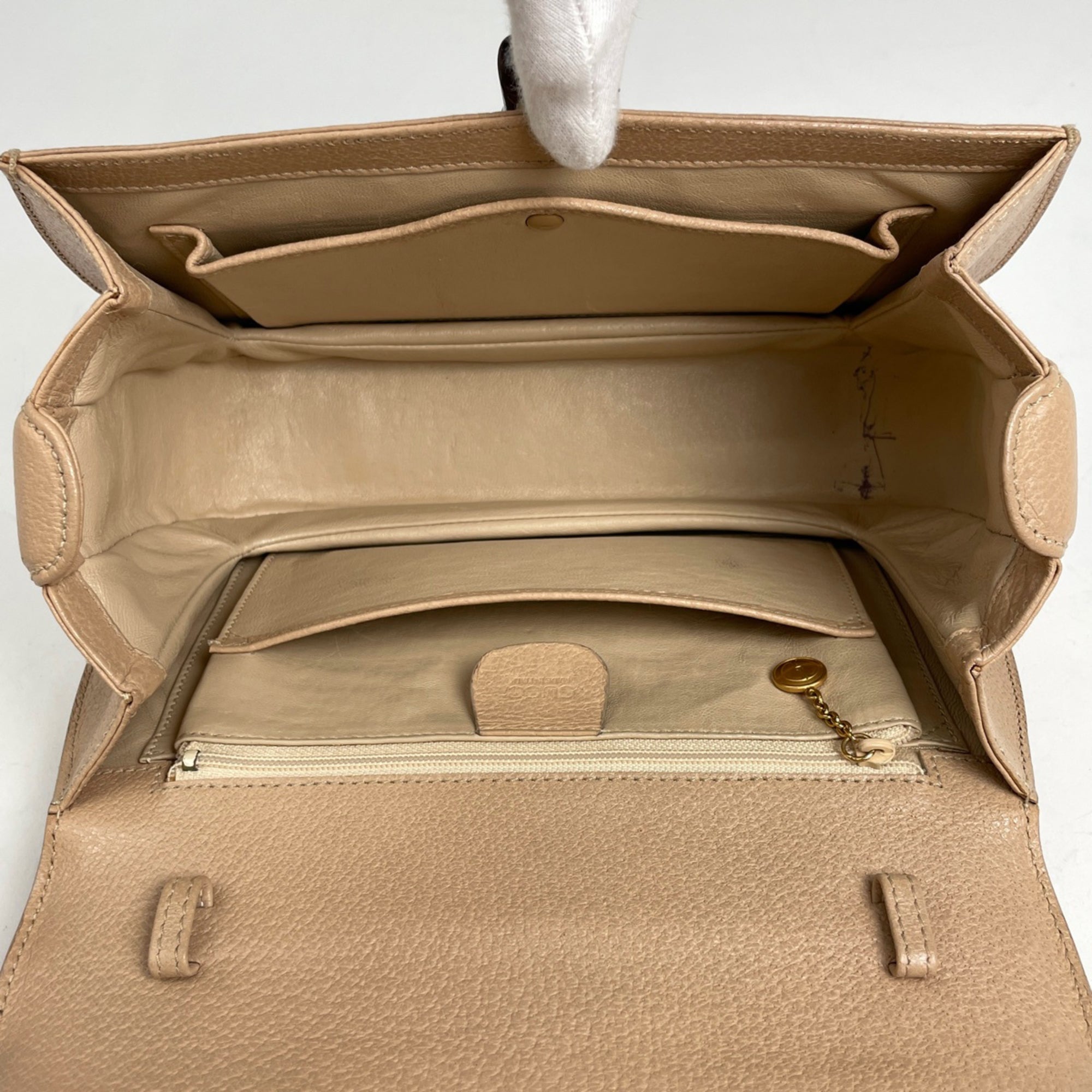 Gucci Beige Leather Handbag (Pre-Owned)