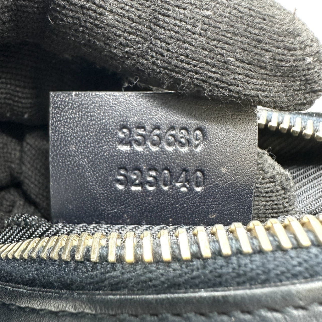 Gucci Navy Gg Canvas Pouch (Pre-Owned)