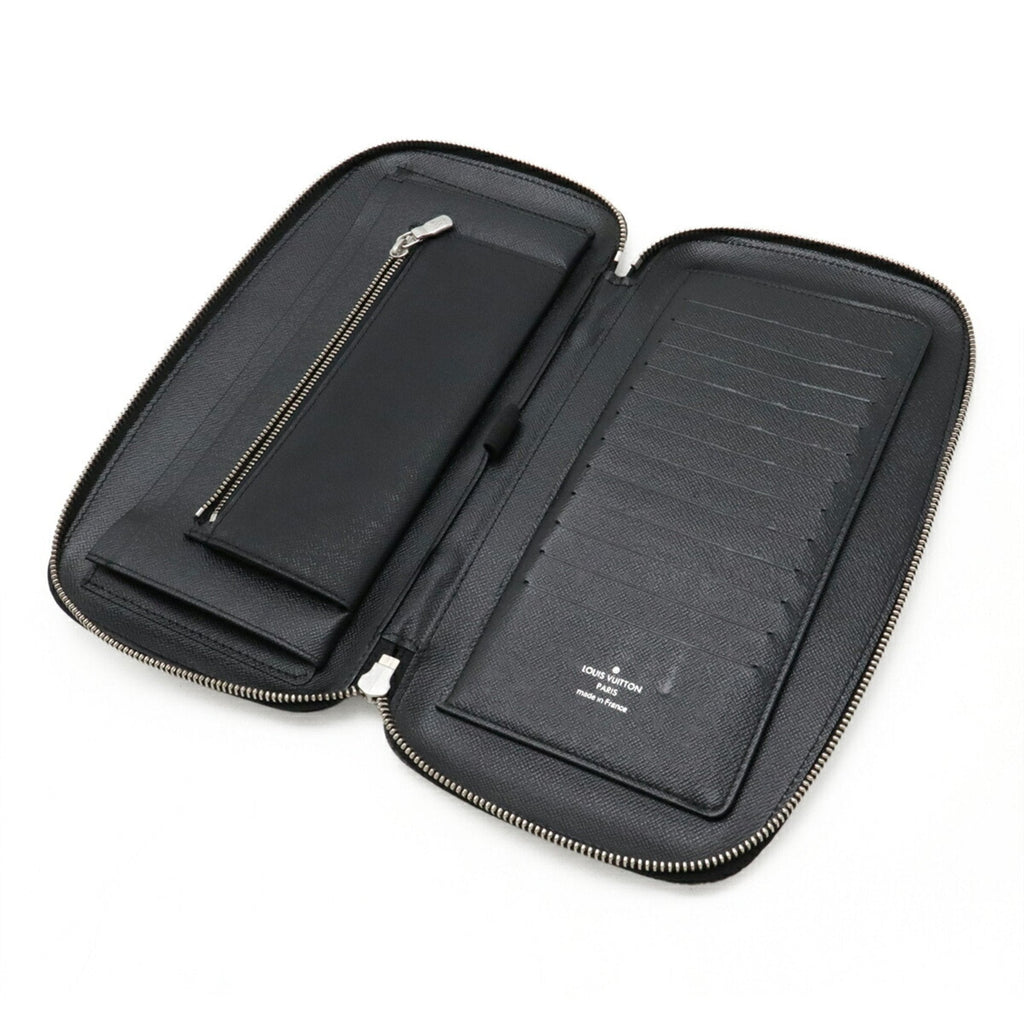 Louis Vuitton Ardoise Taiga Leather Pouch