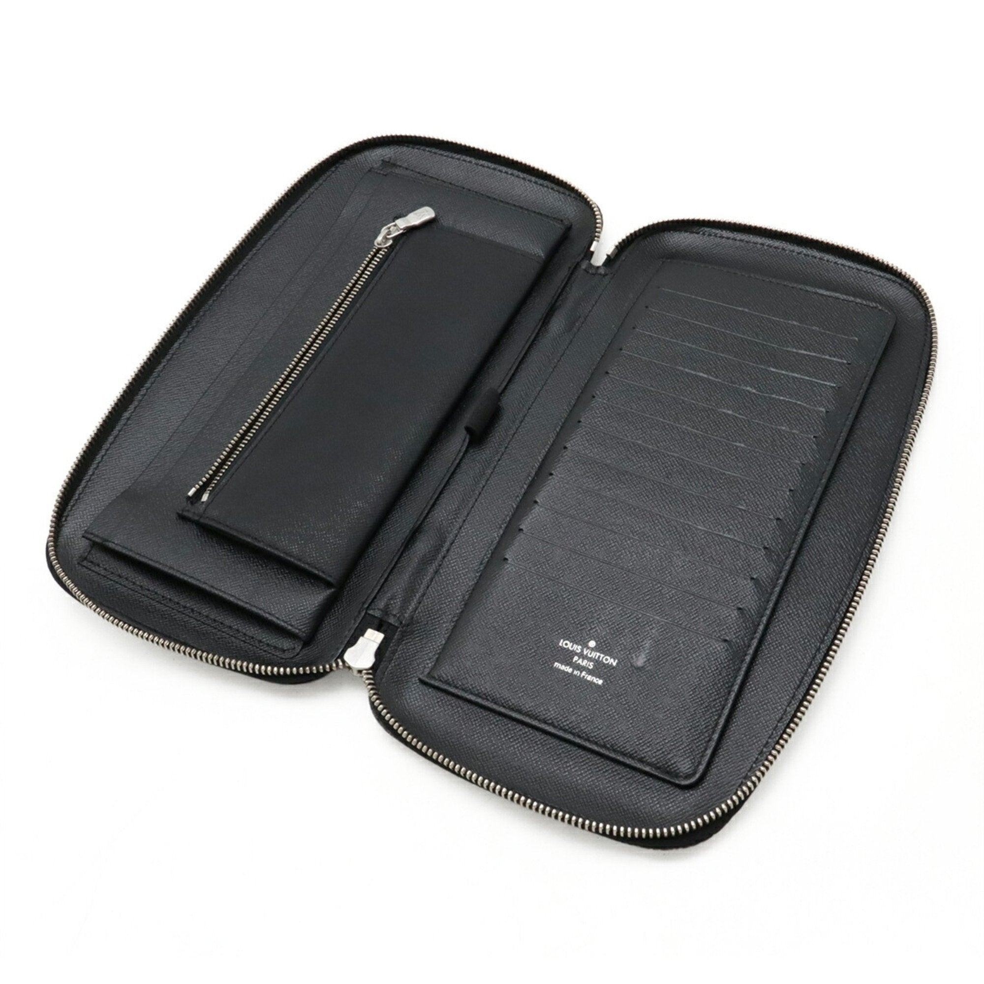 Louis Vuitton Ardoise Taiga Leather Pouch