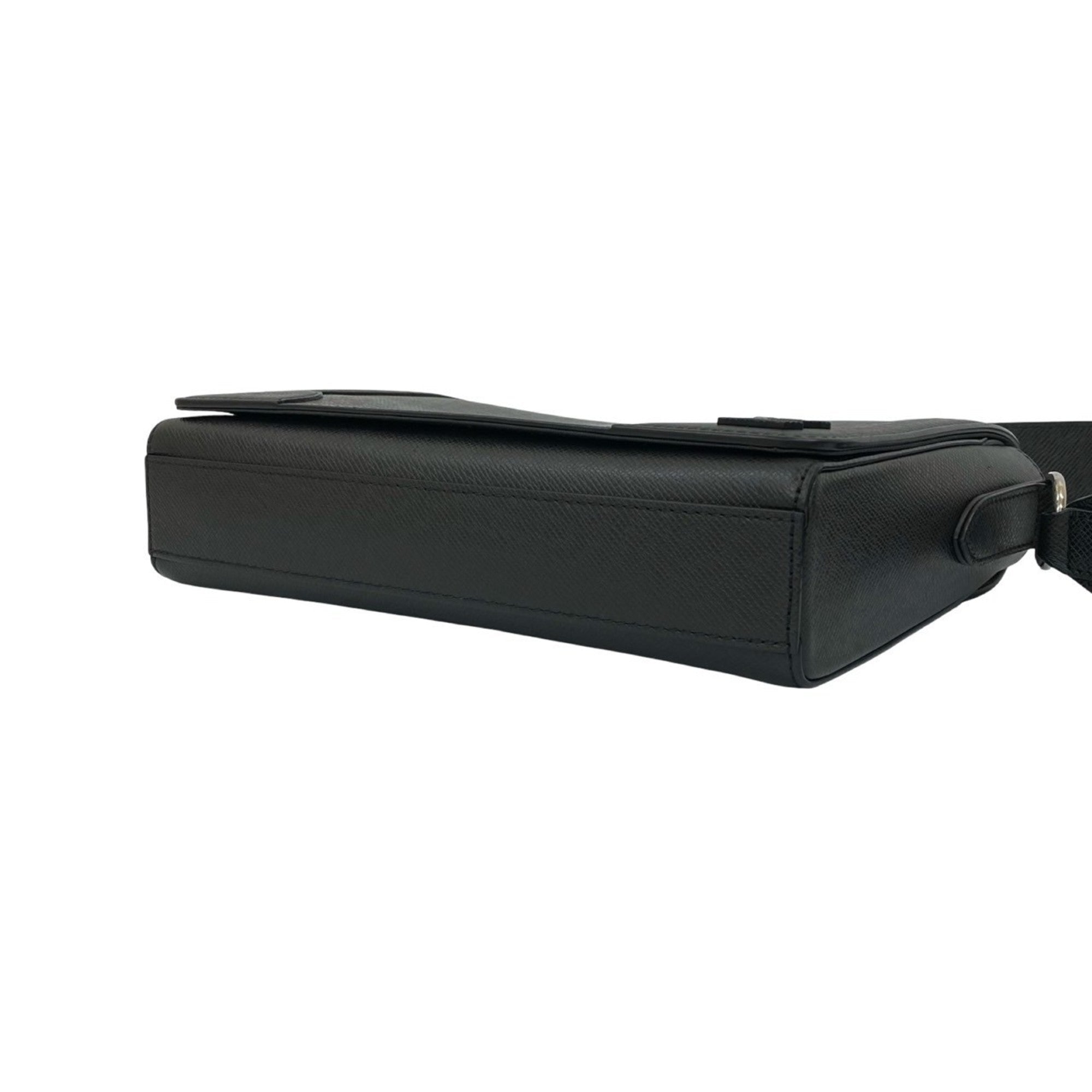 Louis Vuitton Black Leather Shoulder Bag