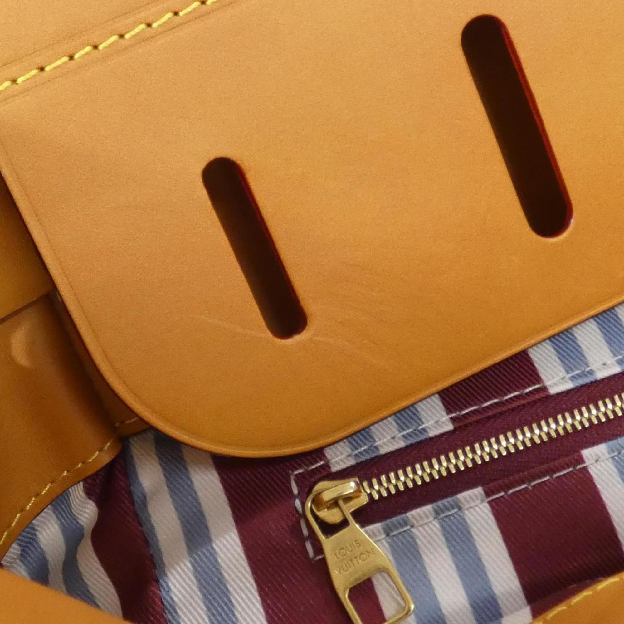 Louis Vuitton Off-White Leather Handbag