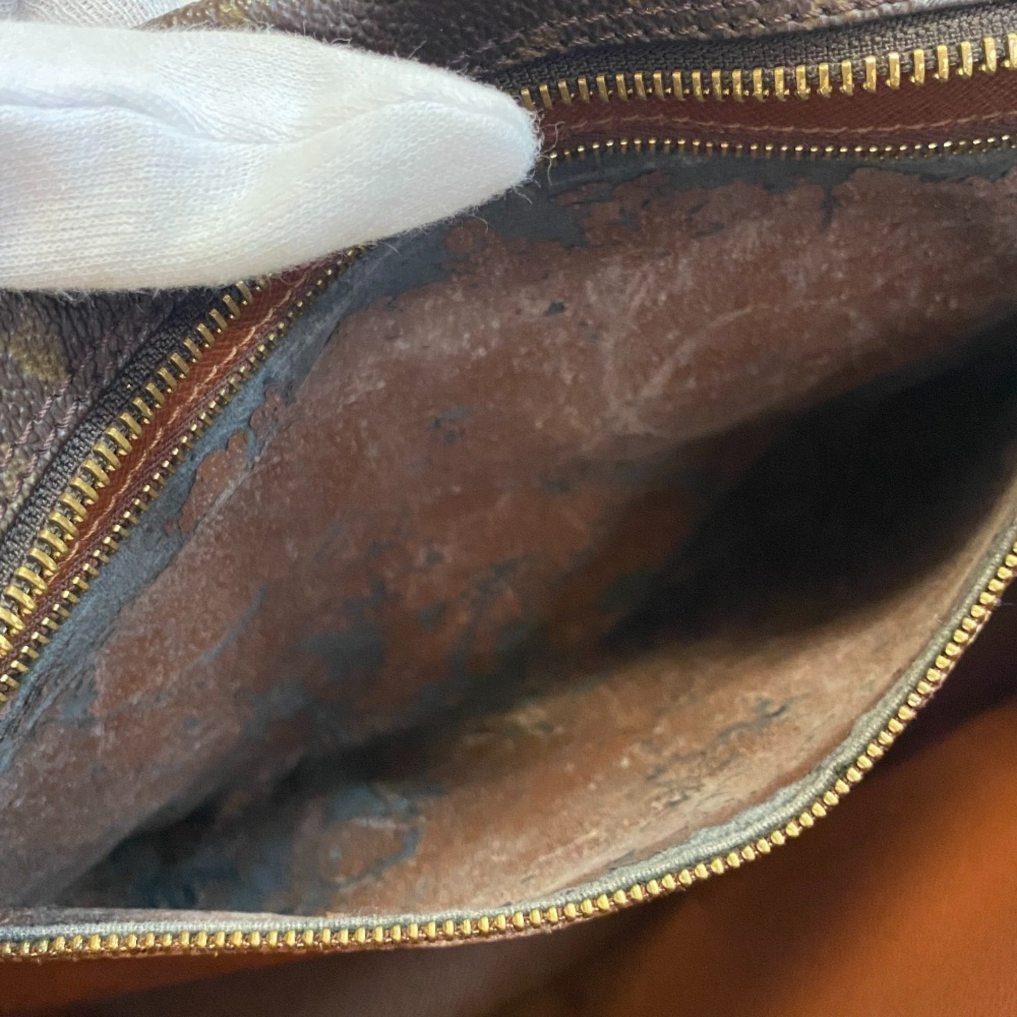 Louis Vuitton Brown Leather Shoulder Bag