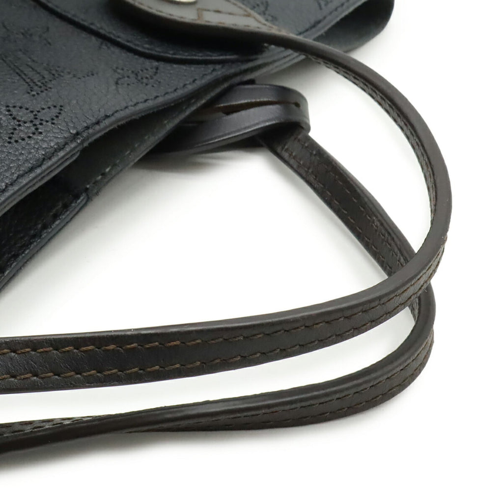Louis Vuitton Black Noir Mahina Leather Handbag Pouch Shoulder Bag
