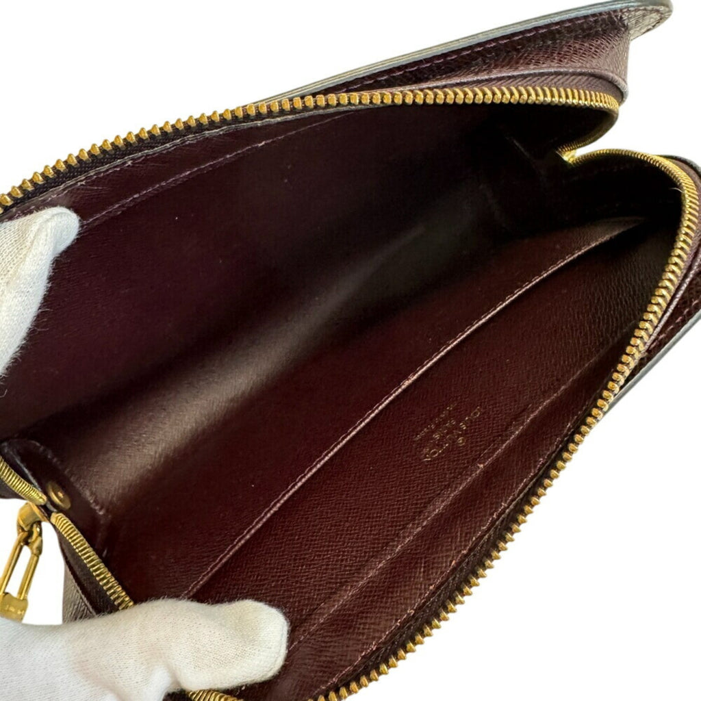 Louis Vuitton Wine Taiga Leather Clutch Bag