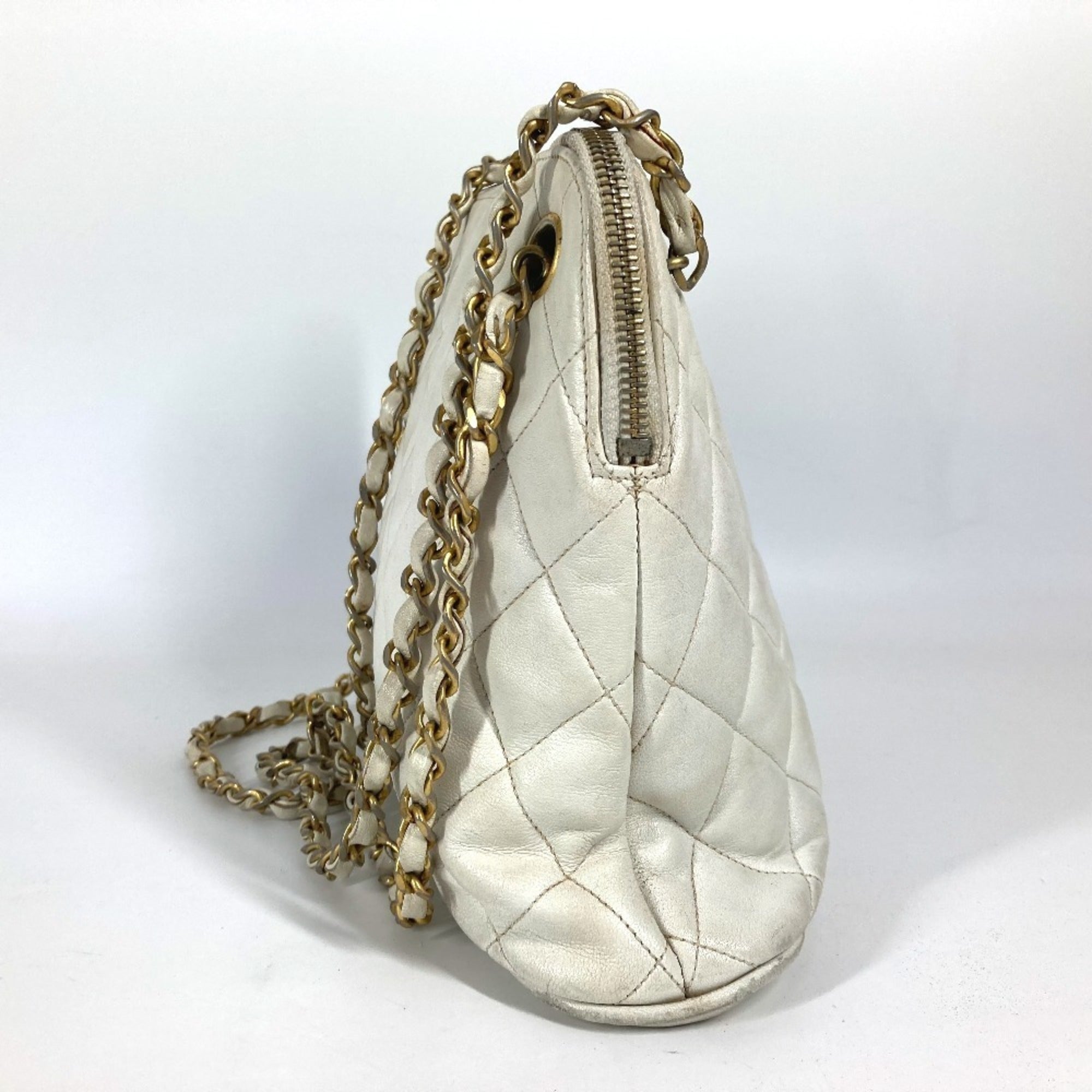 Chanel White Leather Shoulder Bag