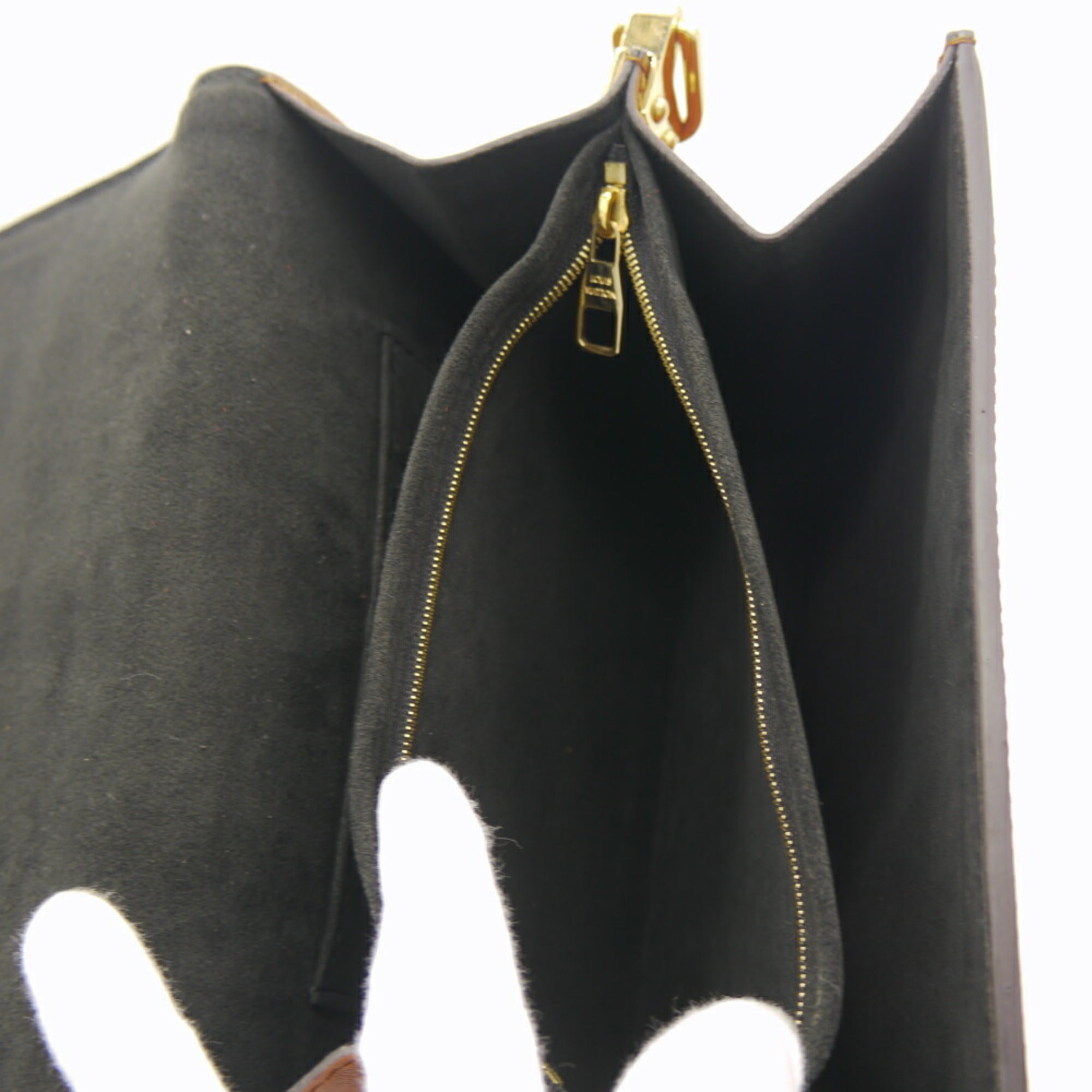 Louis Vuitton Leather Shoulder Bag