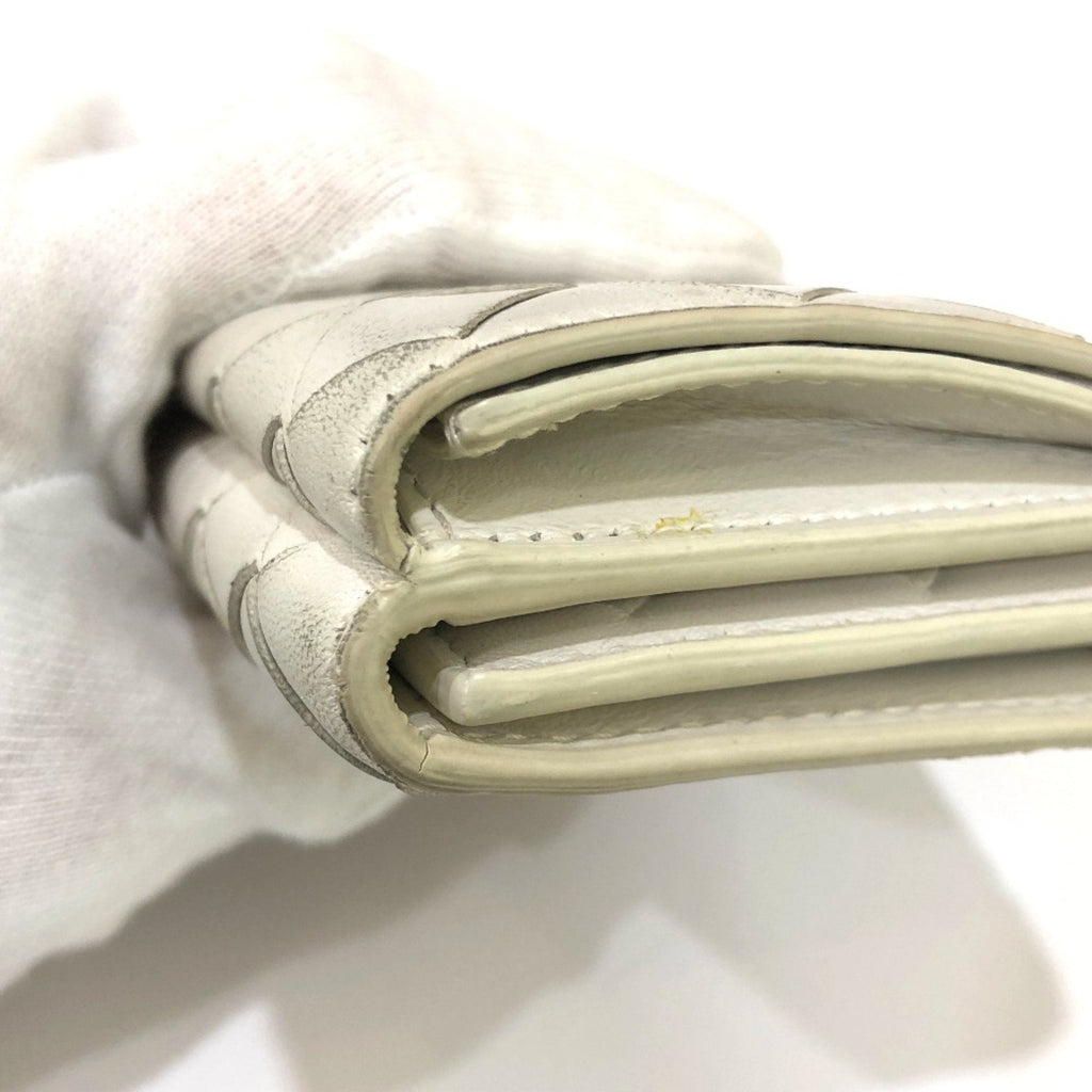 Bottega Veneta White Leather Wallet (Tri-Fold)