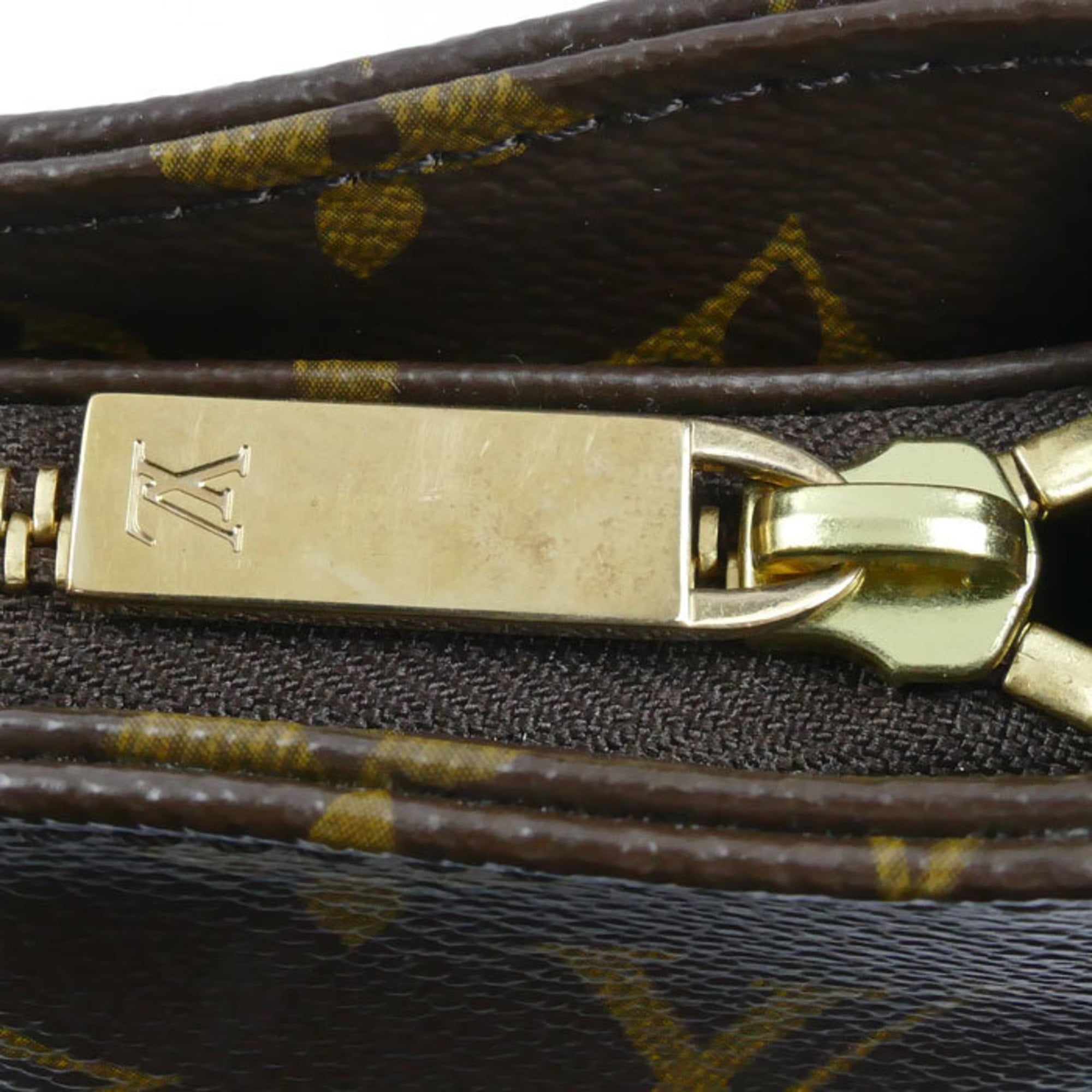 Louis Vuitton Monogram Shoulder Bag